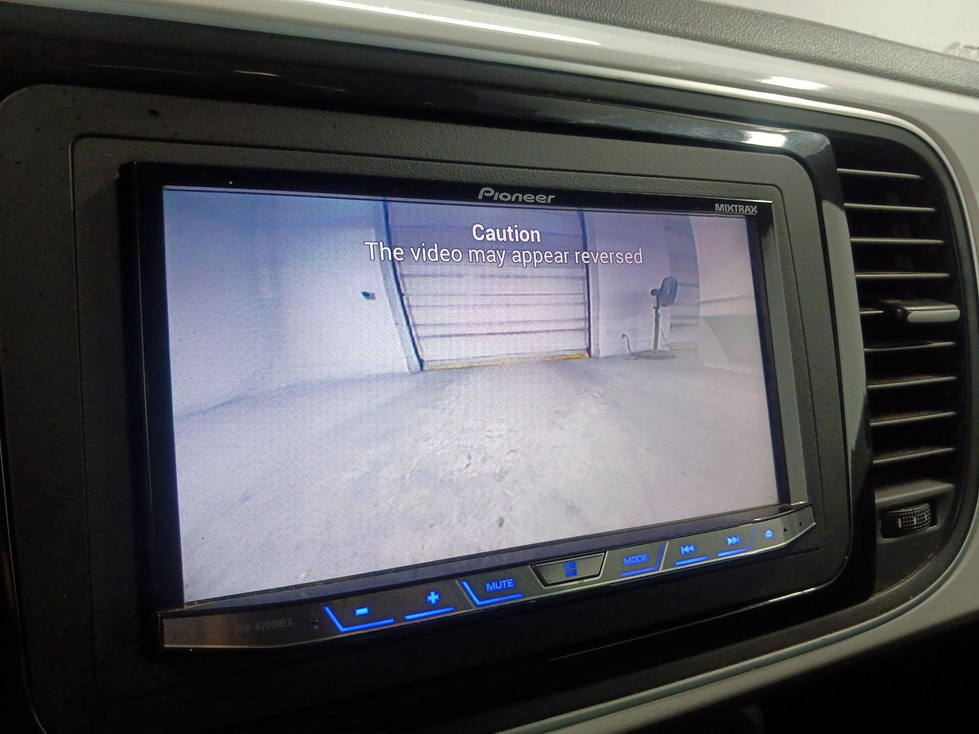 Thumbnail: 2014 Volkswagen Beetle - 14