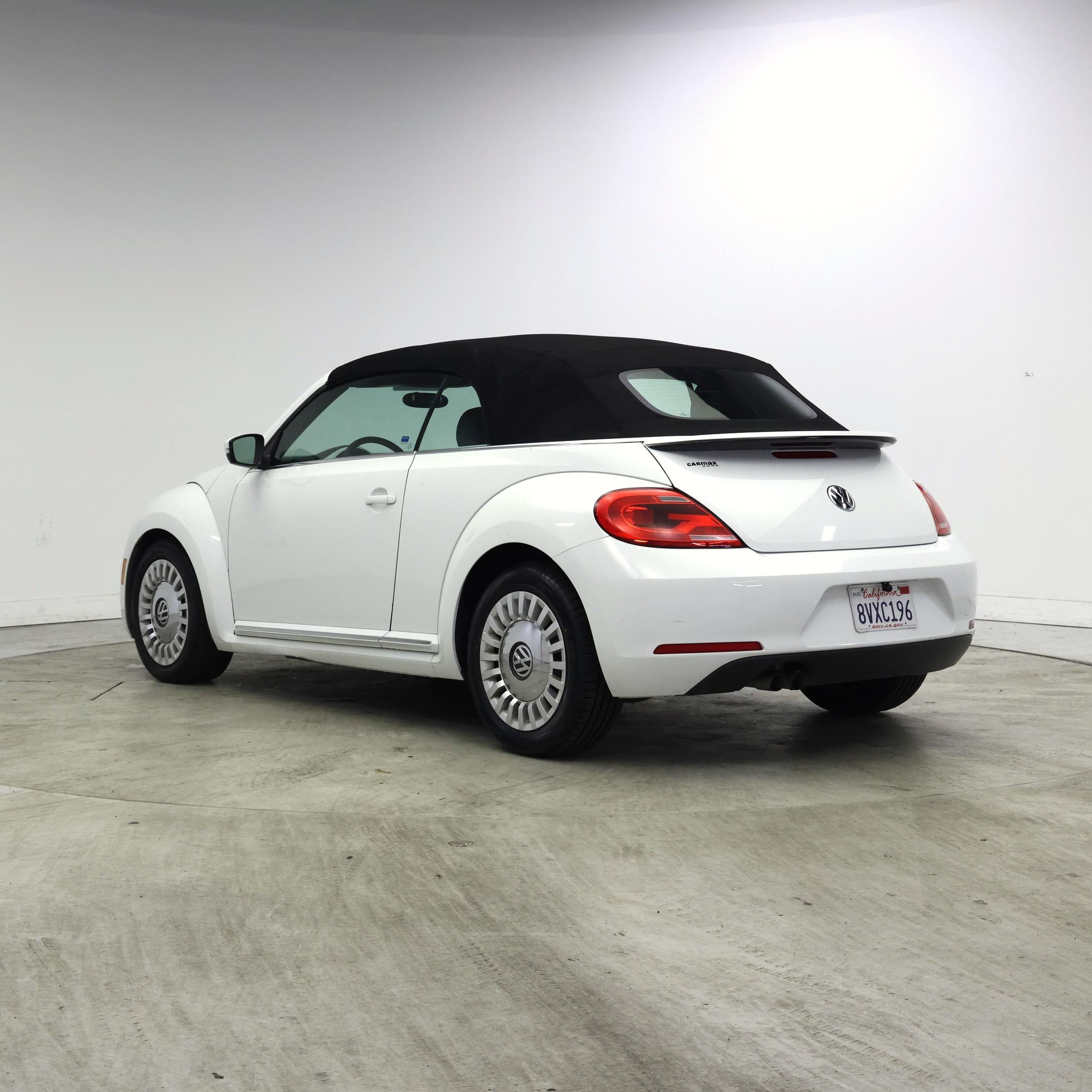 Thumbnail: 2014 Volkswagen Beetle - 2