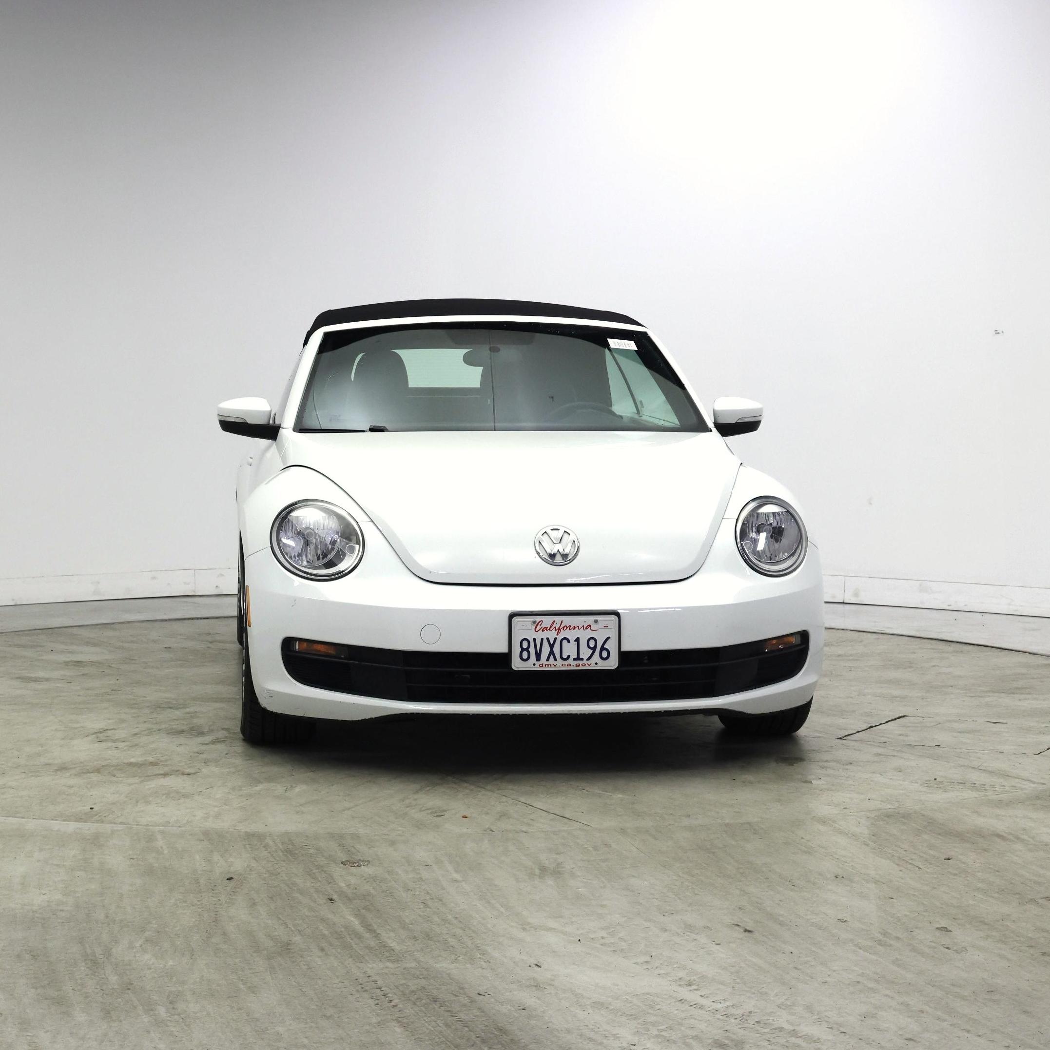 Thumbnail: 2014 Volkswagen Beetle - 5