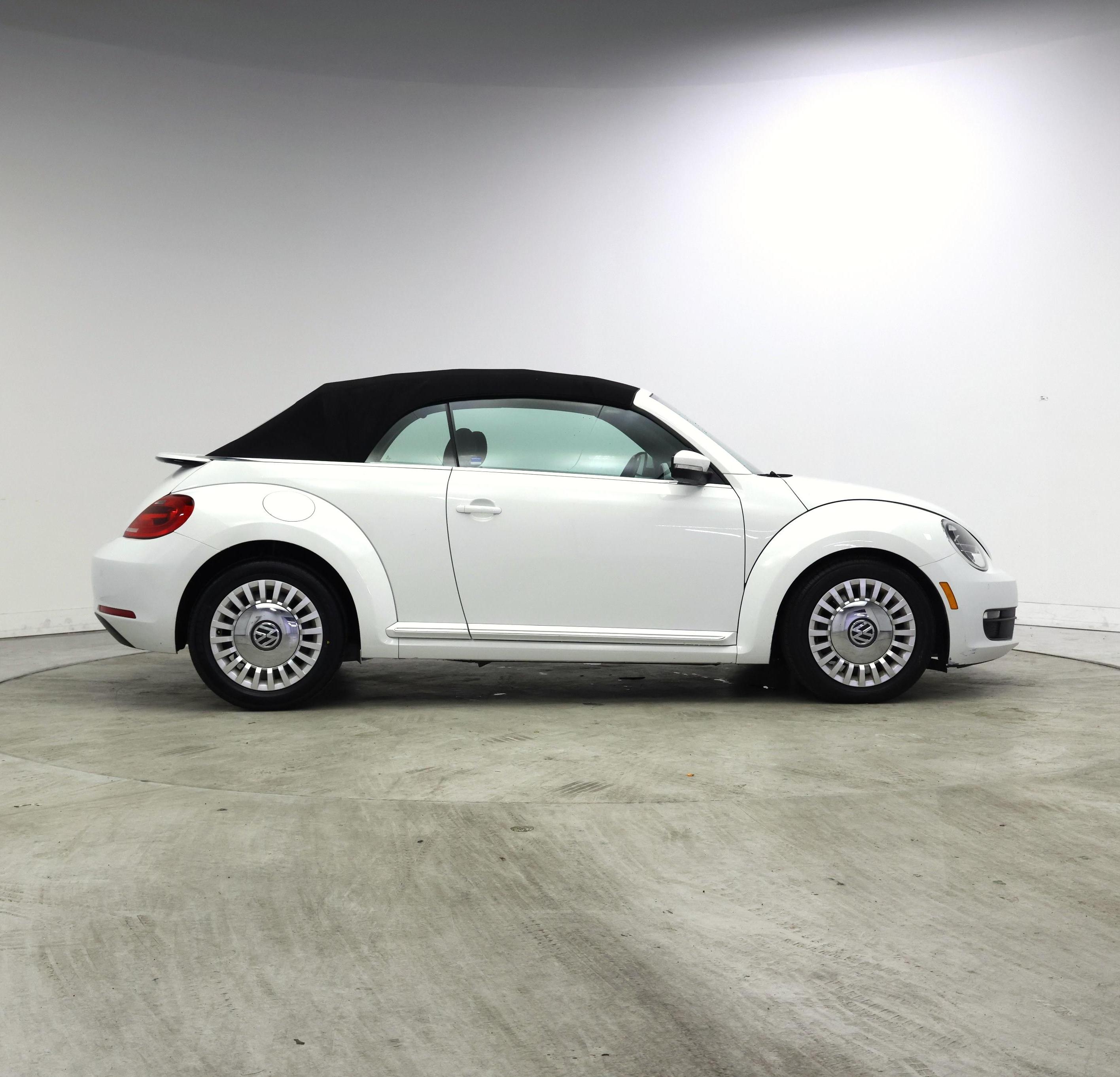 Thumbnail: 2014 Volkswagen Beetle - 7