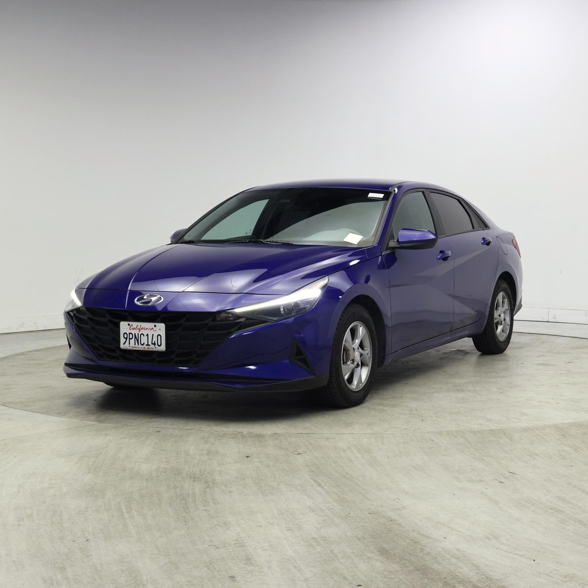 Thumbnail: 2023 Hyundai Elantra - 4
