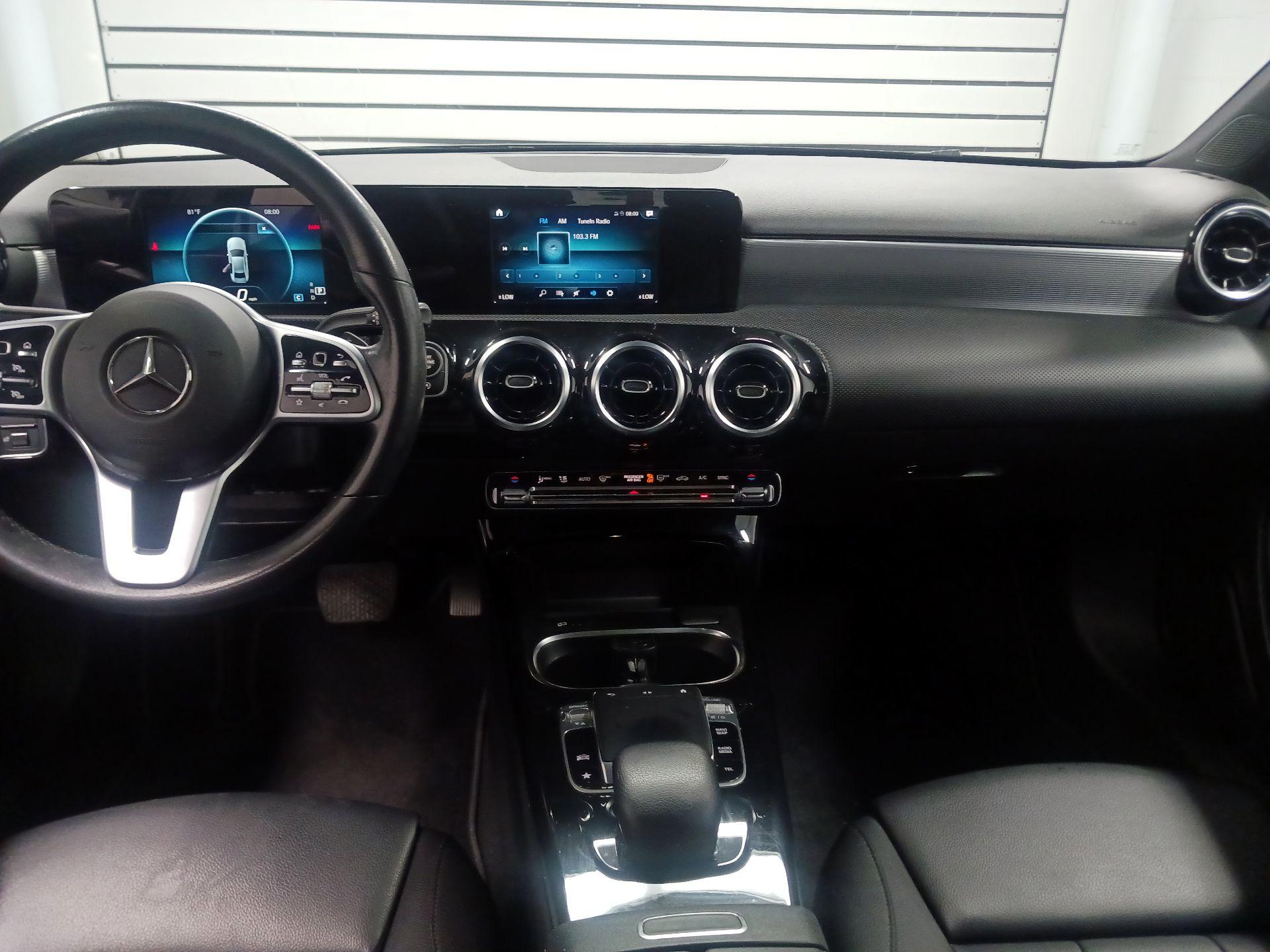 Thumbnail: 2020 Mercedes-Benz A-Class - 9