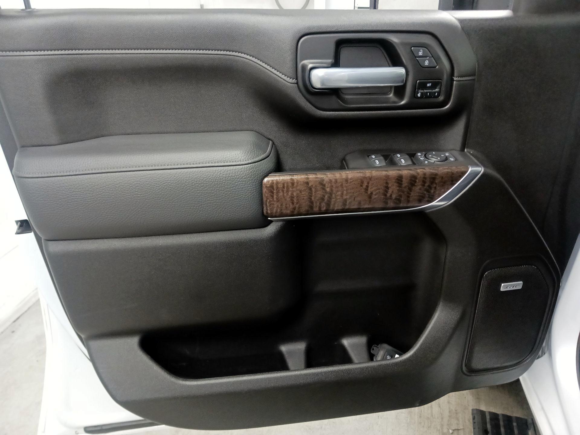 Thumbnail: 2021 GMC Sierra 2500 - 12