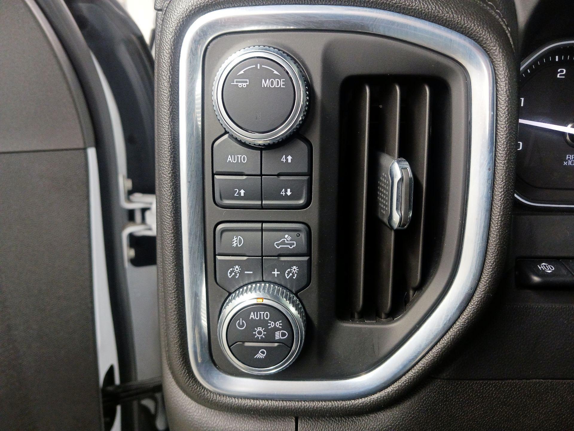 Thumbnail: 2021 GMC Sierra 2500 - 13