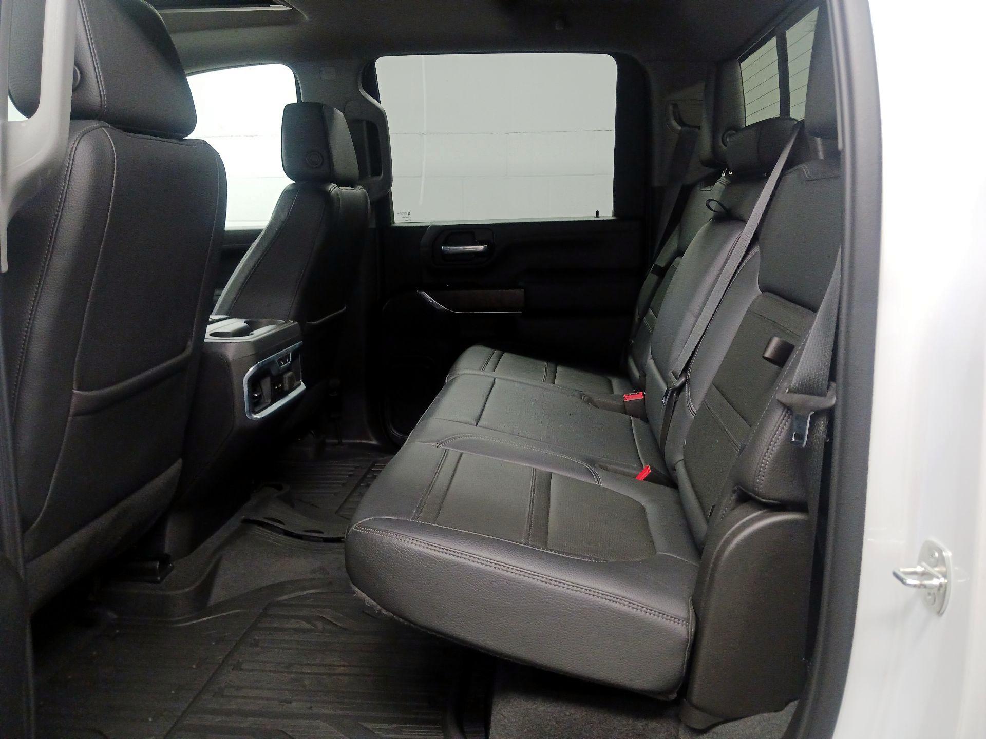 Thumbnail: 2021 GMC Sierra 2500 - 20