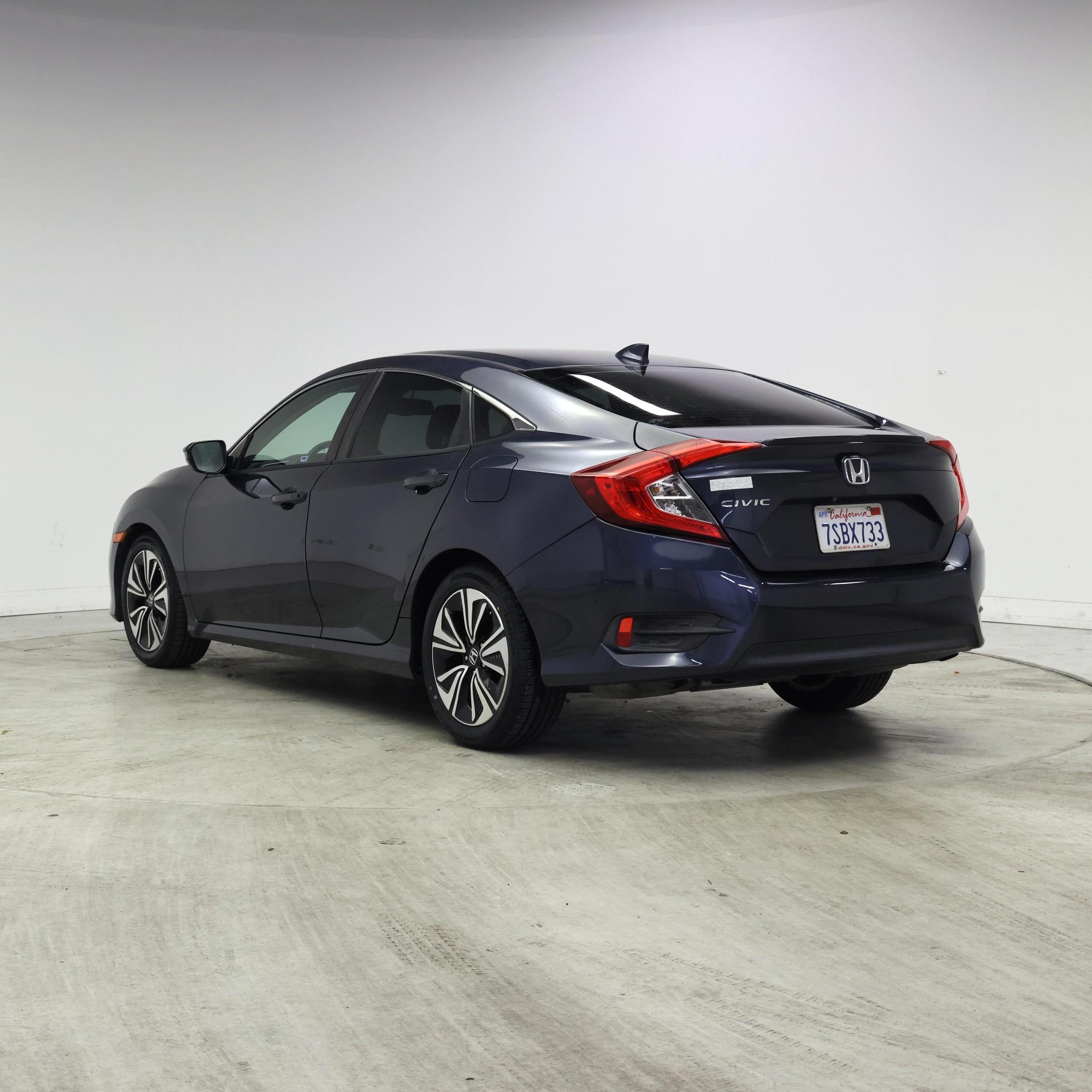 Thumbnail: 2016 Honda Civic - 2