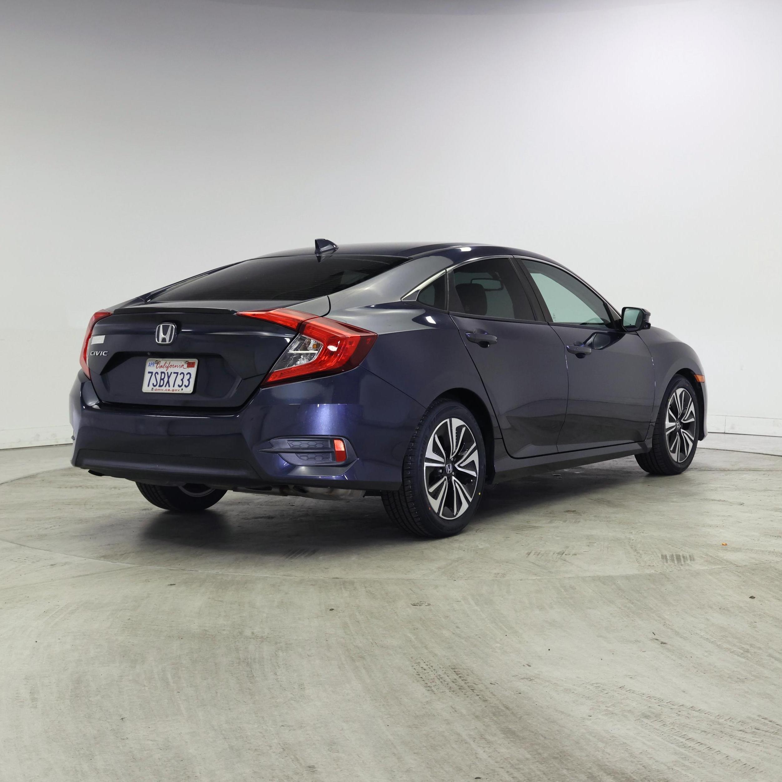 Thumbnail: 2016 Honda Civic - 8