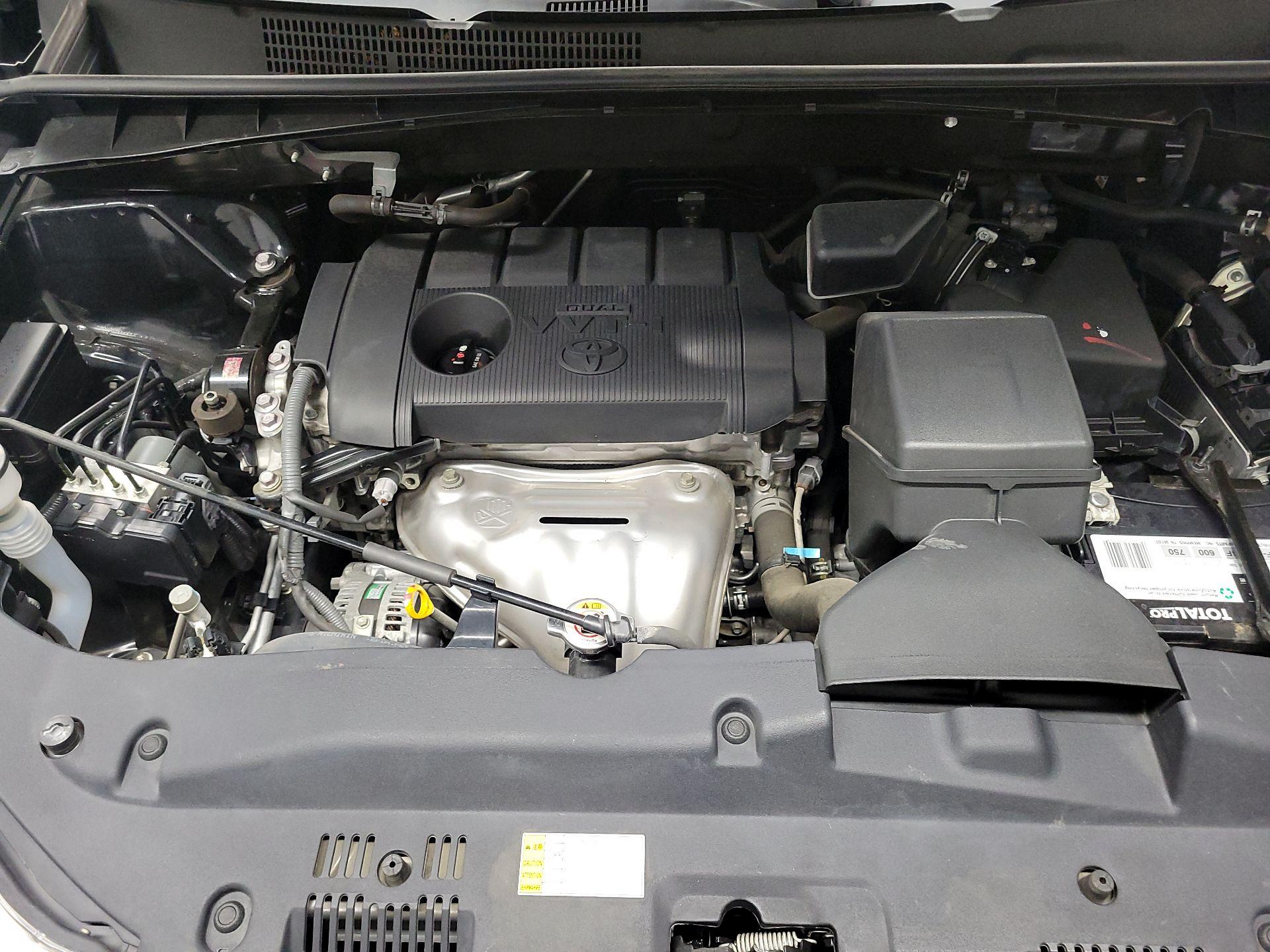 Thumbnail: 2019 Toyota Highlander - 19