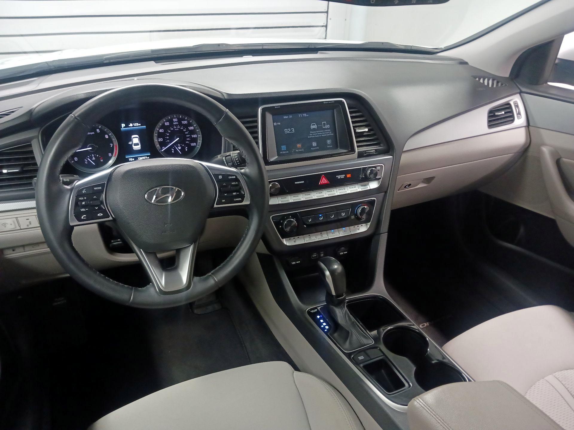 Thumbnail: 2018 Hyundai Sonata - 9