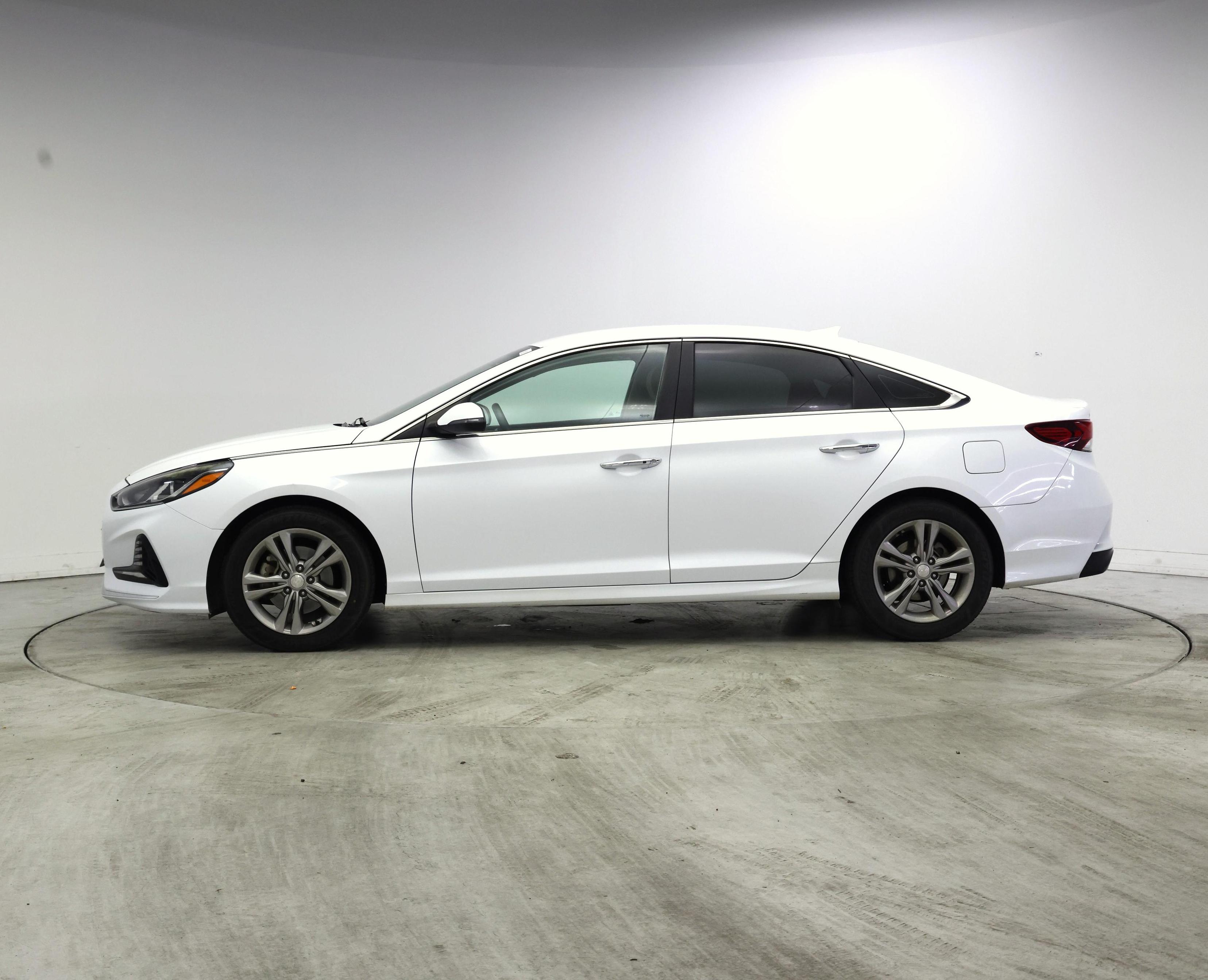 Thumbnail: 2018 Hyundai Sonata - 3