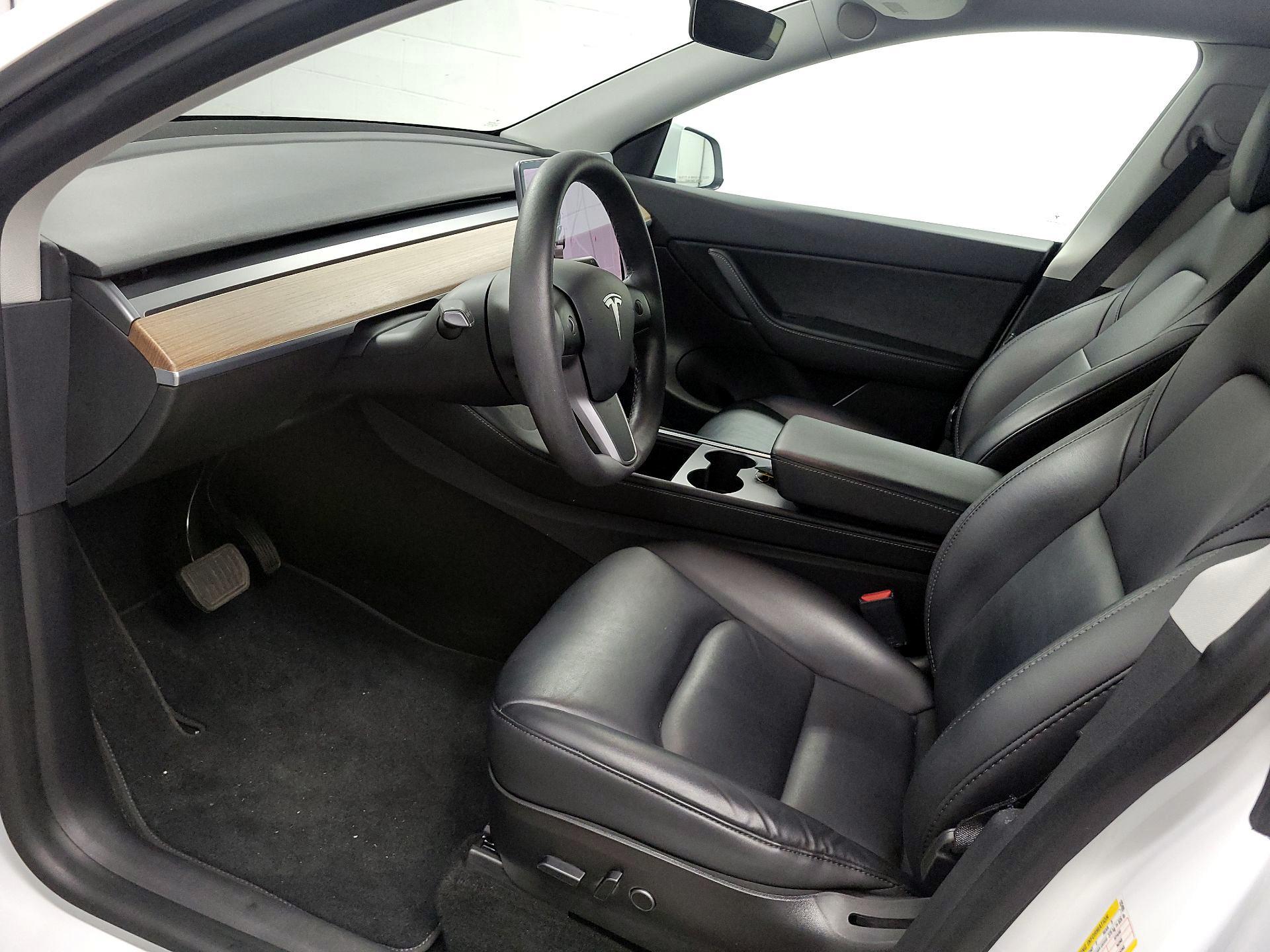 Thumbnail: 2021 Tesla Model Y - 18