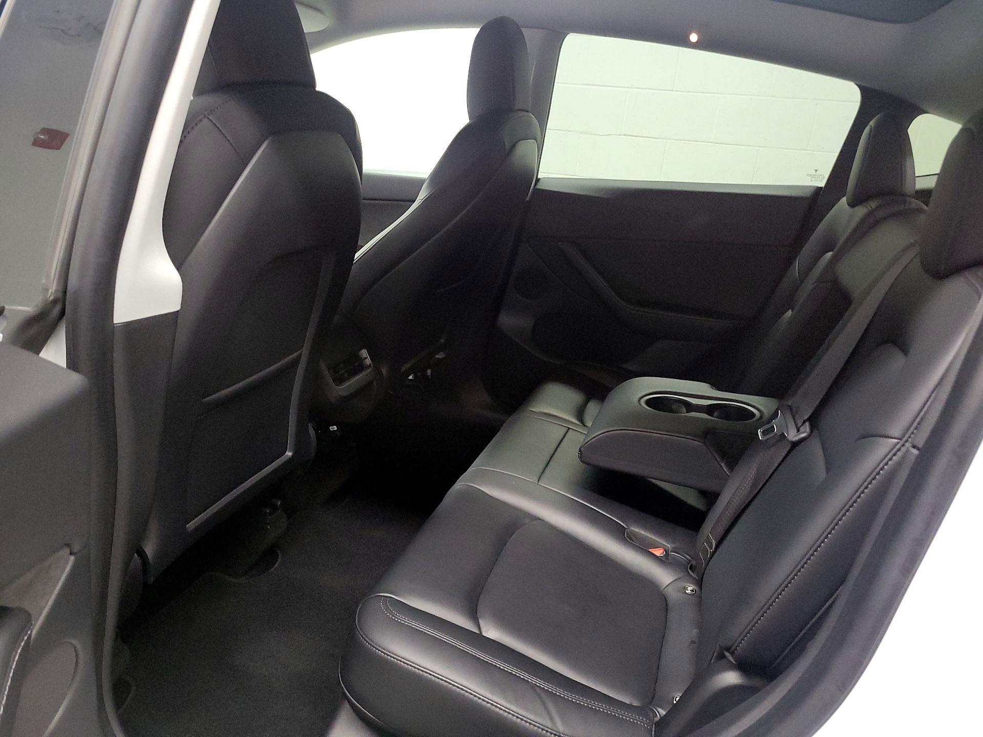 Thumbnail: 2021 Tesla Model Y - 19