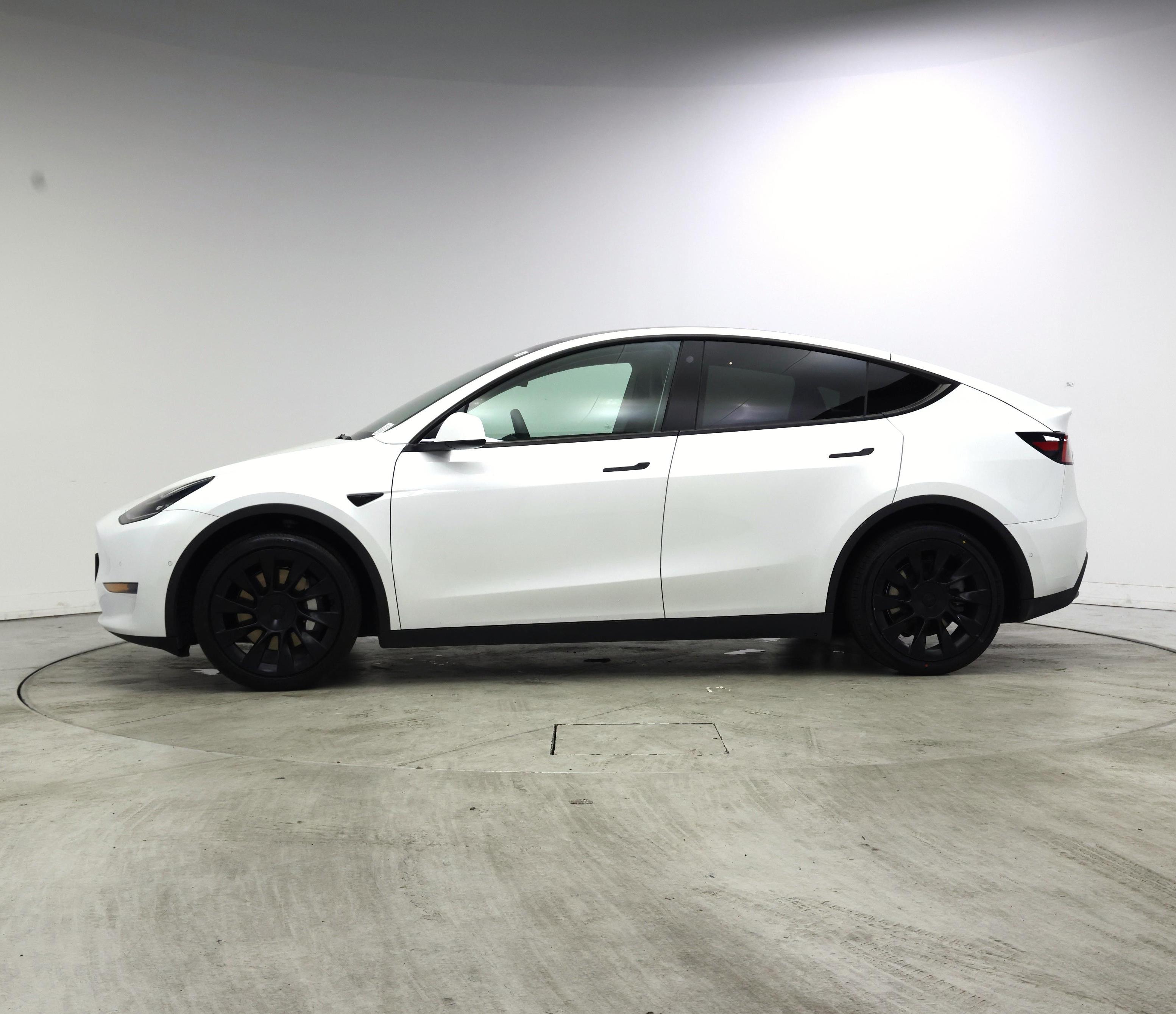 Thumbnail: 2021 Tesla Model Y - 3