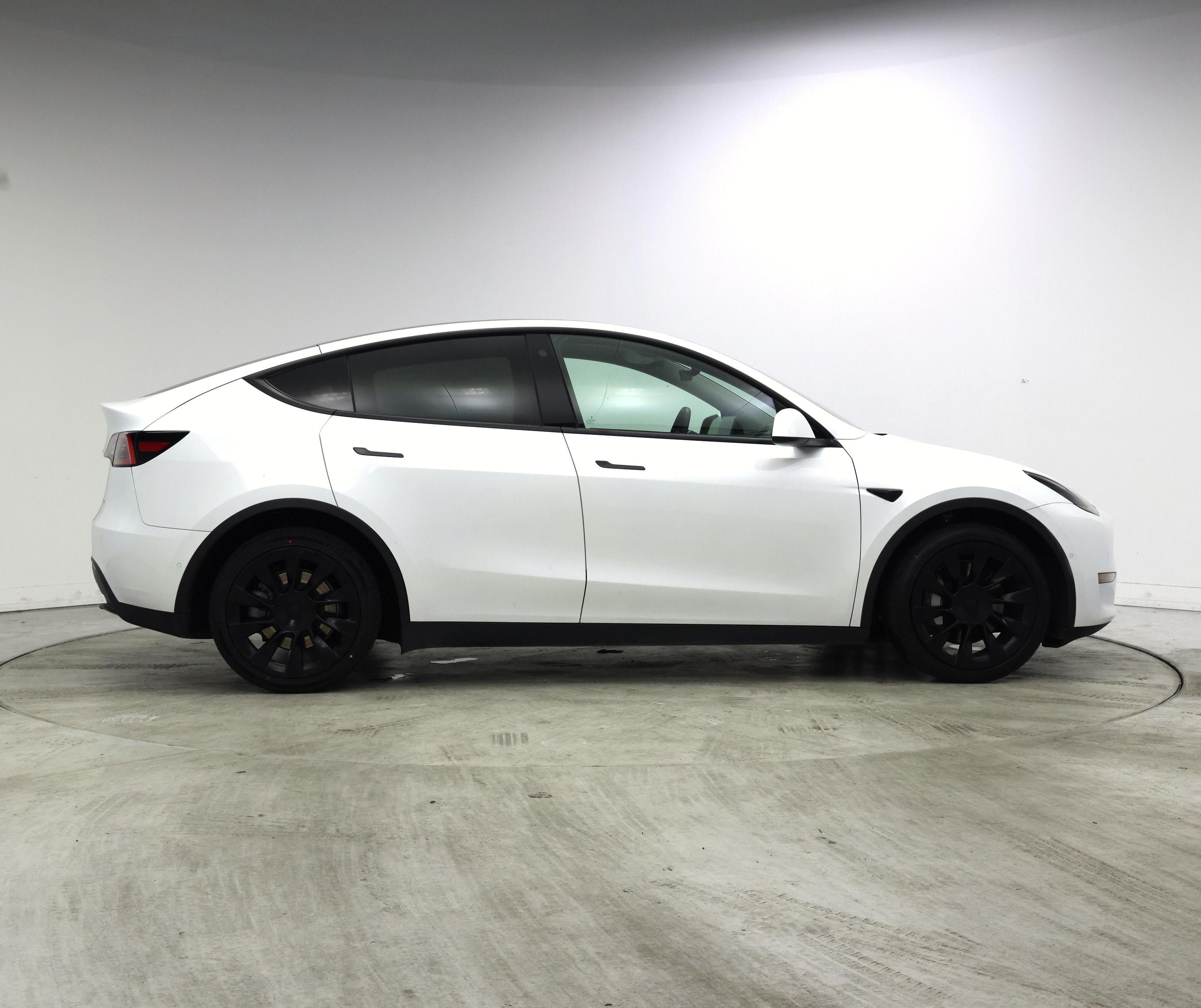 Thumbnail: 2021 Tesla Model Y - 7