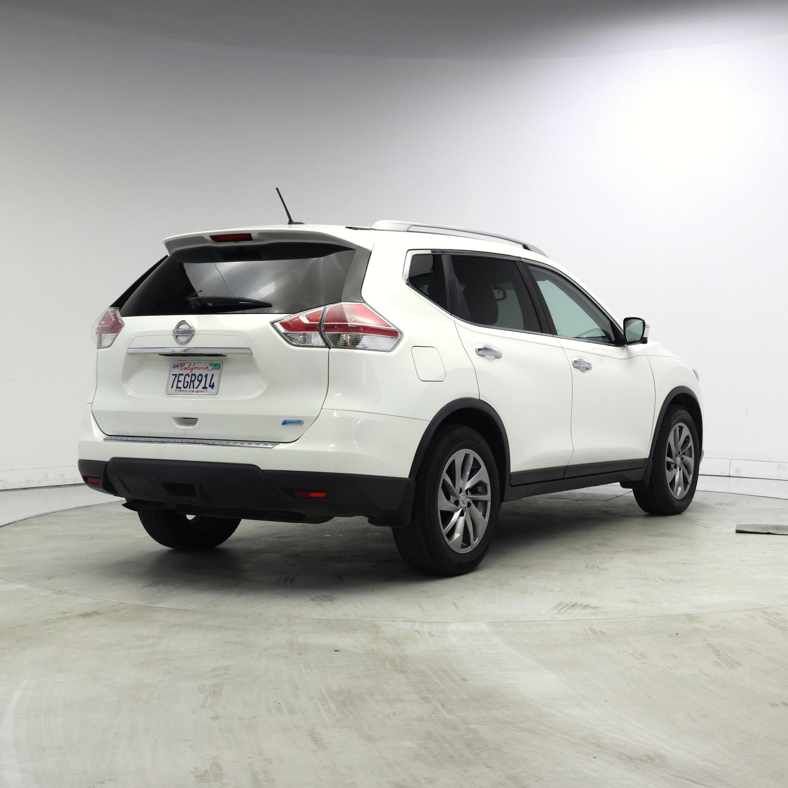 Thumbnail: 2014 Nissan Rogue - 8