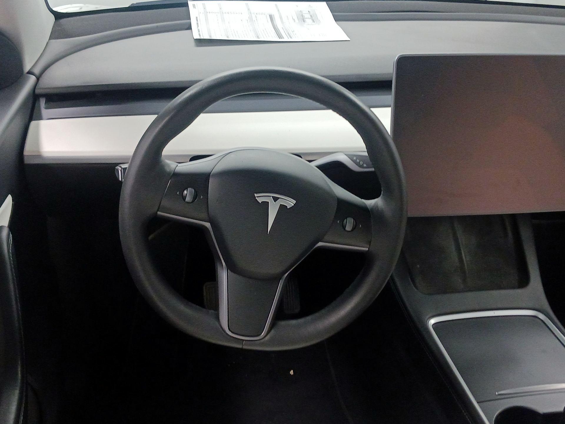 Thumbnail: 2022 Tesla Model Y - 10