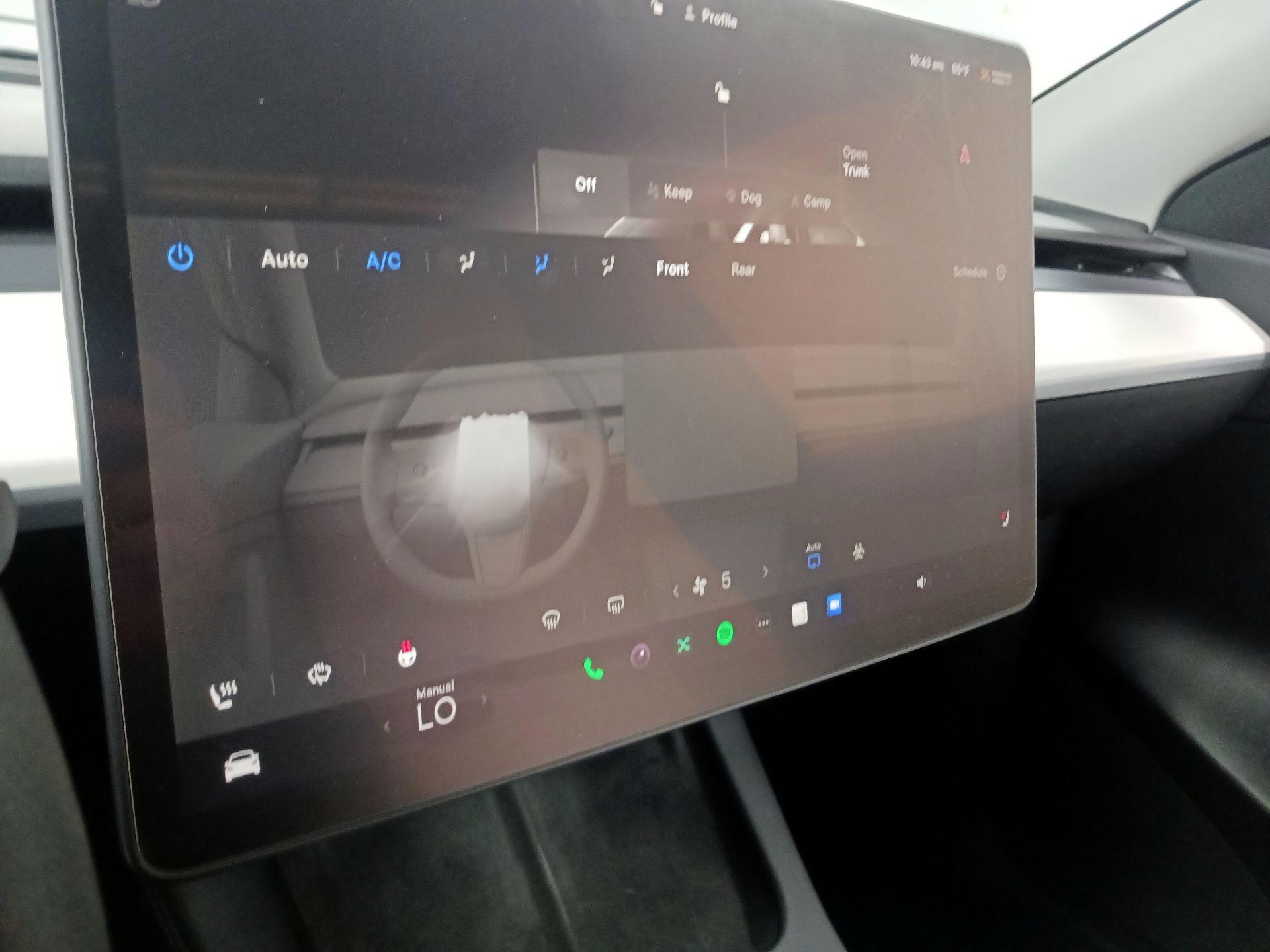 Thumbnail: 2022 Tesla Model Y - 15