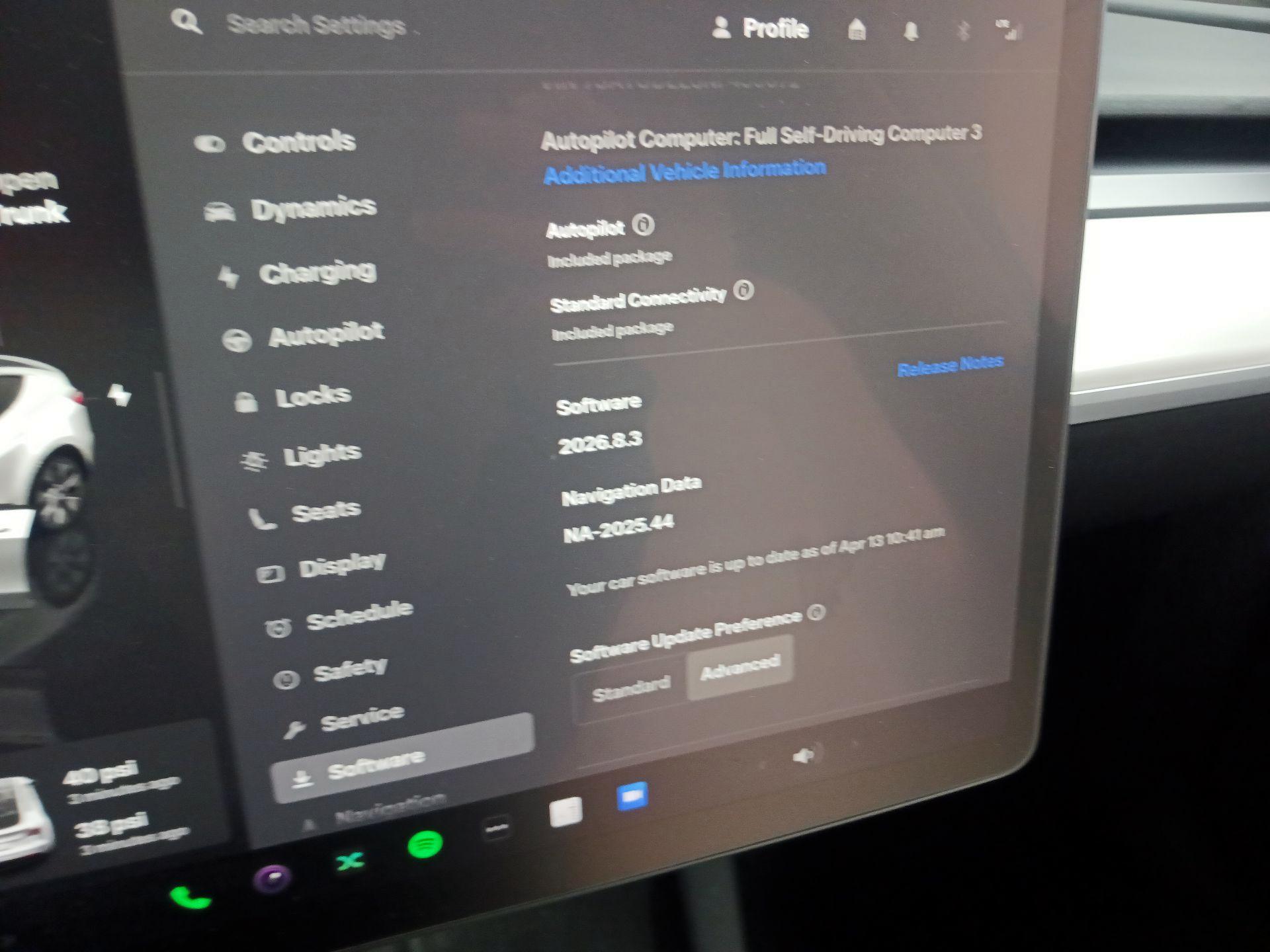 Thumbnail: 2022 Tesla Model Y - 18