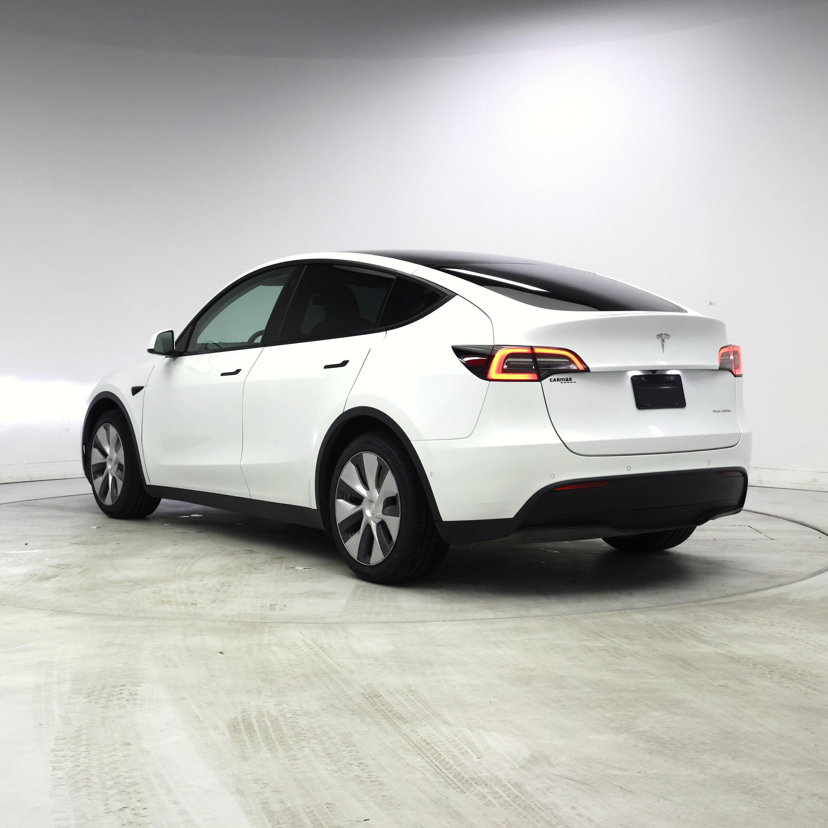 Thumbnail: 2022 Tesla Model Y - 2
