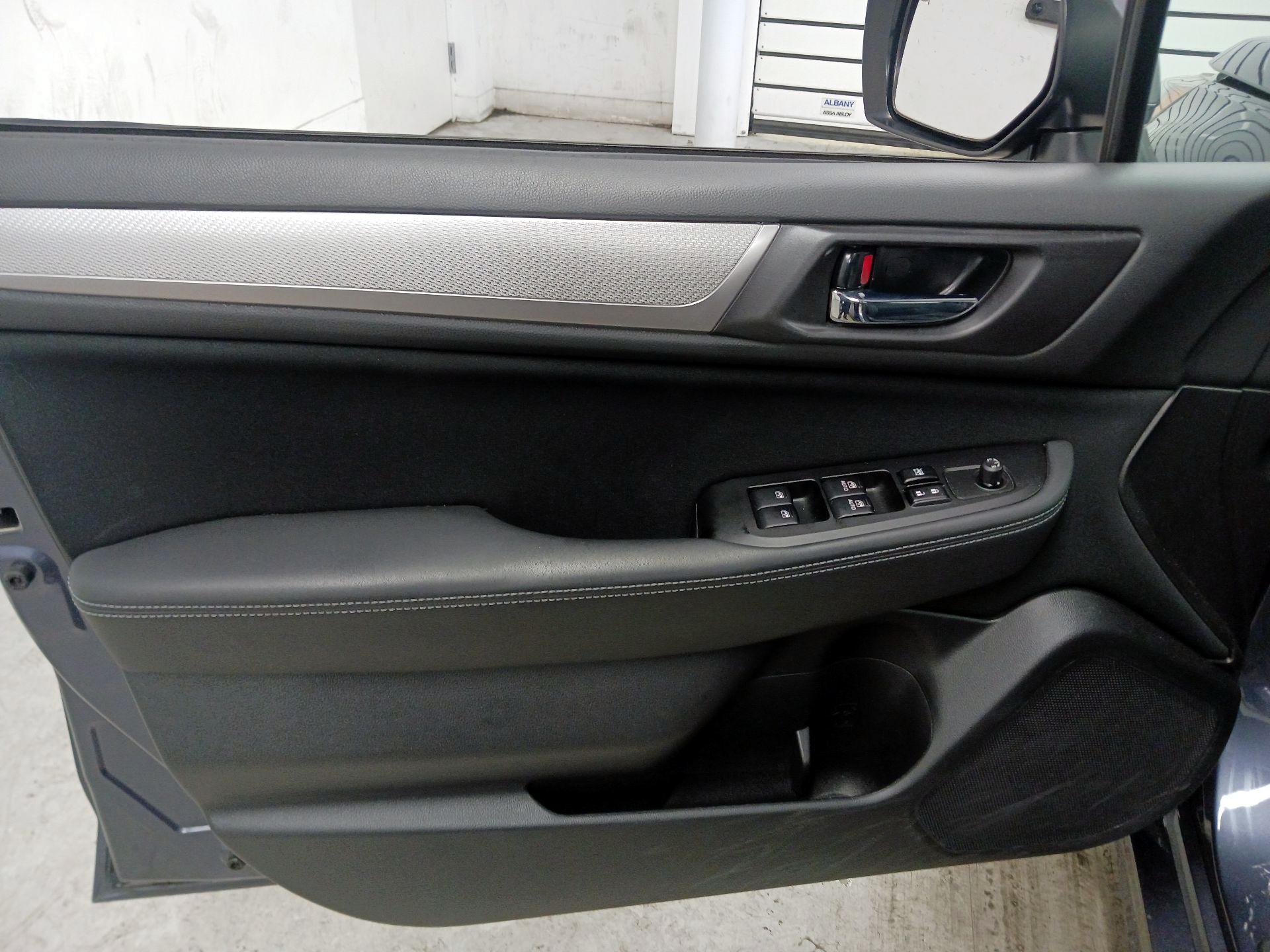 Thumbnail: 2016 Subaru Legacy - 12