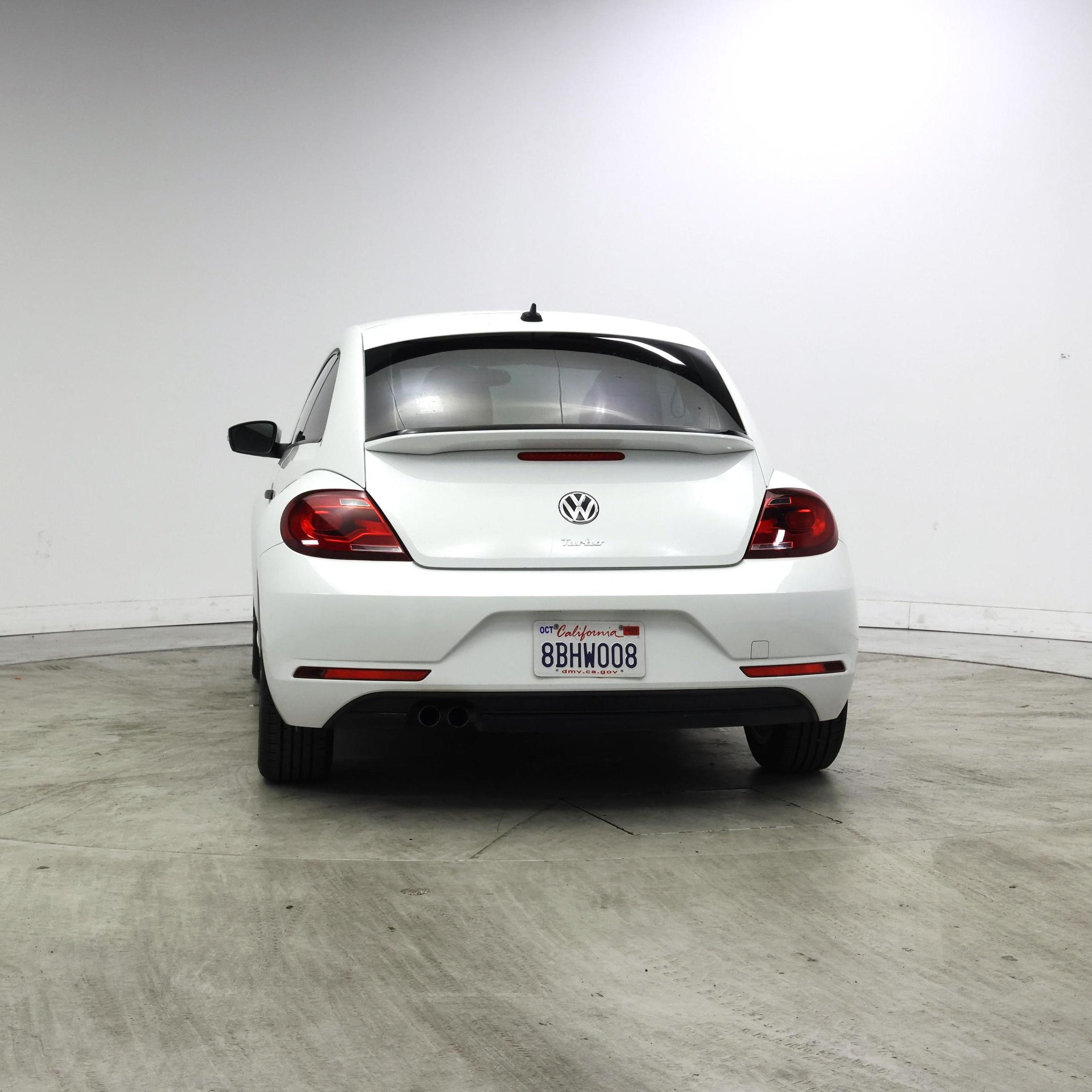 Thumbnail: 2017 Volkswagen Beetle - 6