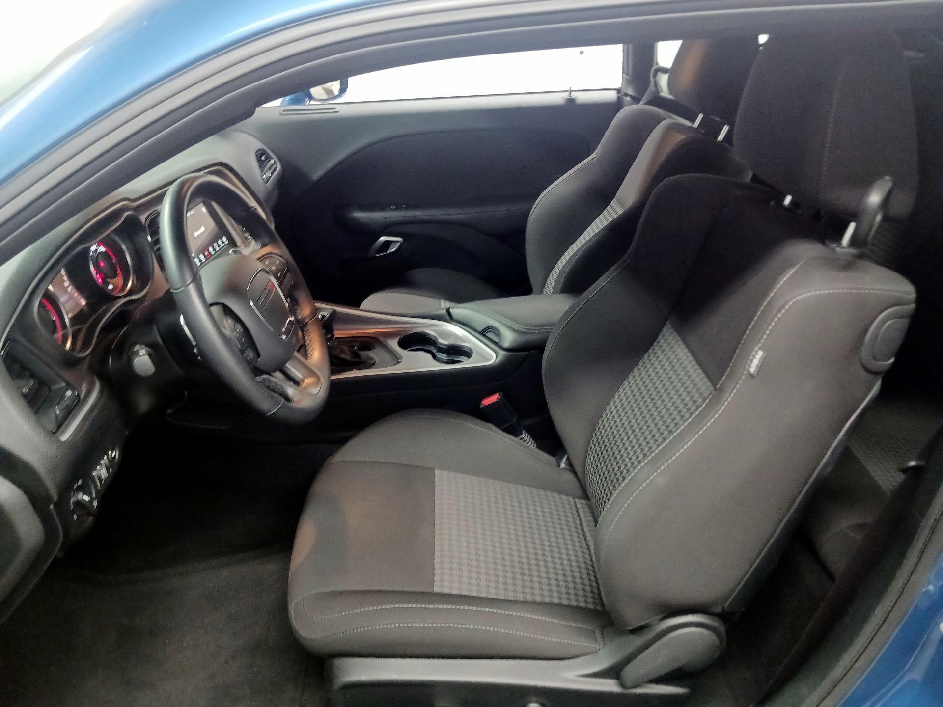 Thumbnail: 2022 Dodge Challenger - 11