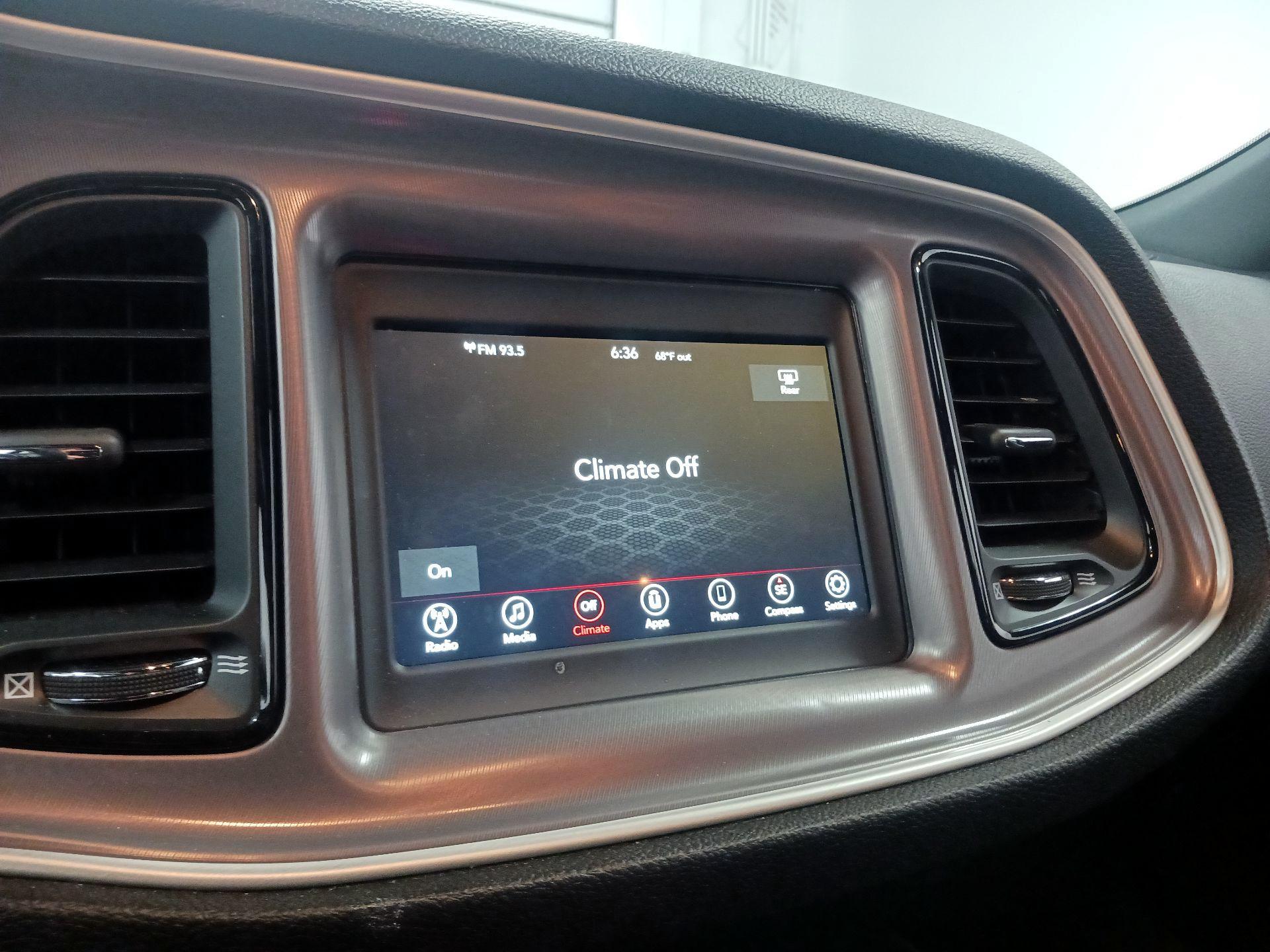 Thumbnail: 2022 Dodge Challenger - 15