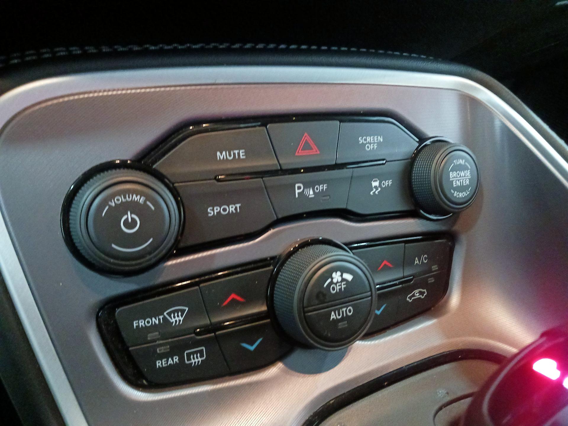 Thumbnail: 2022 Dodge Challenger - 16