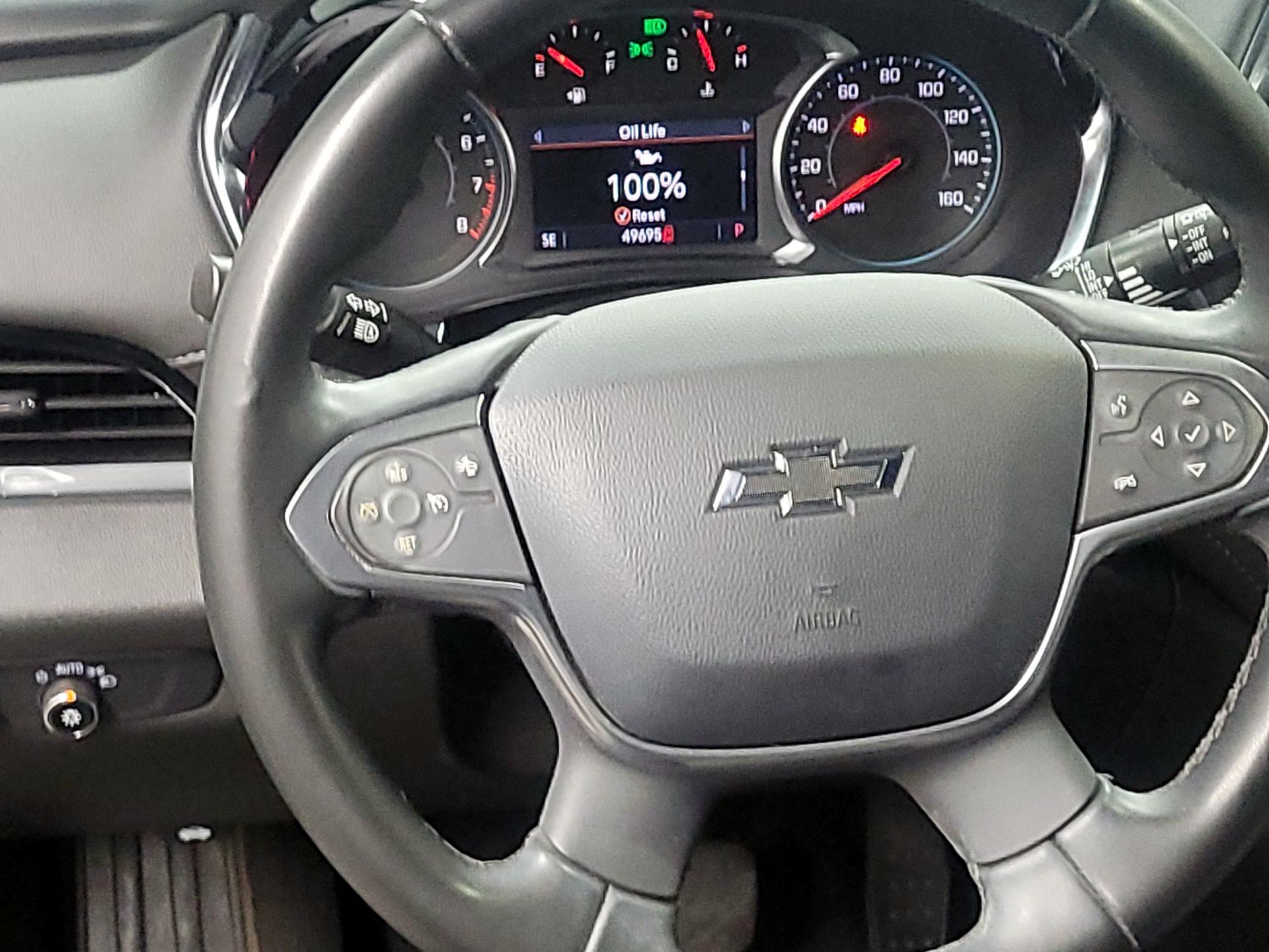 Thumbnail: 2023 Chevrolet Traverse - 10