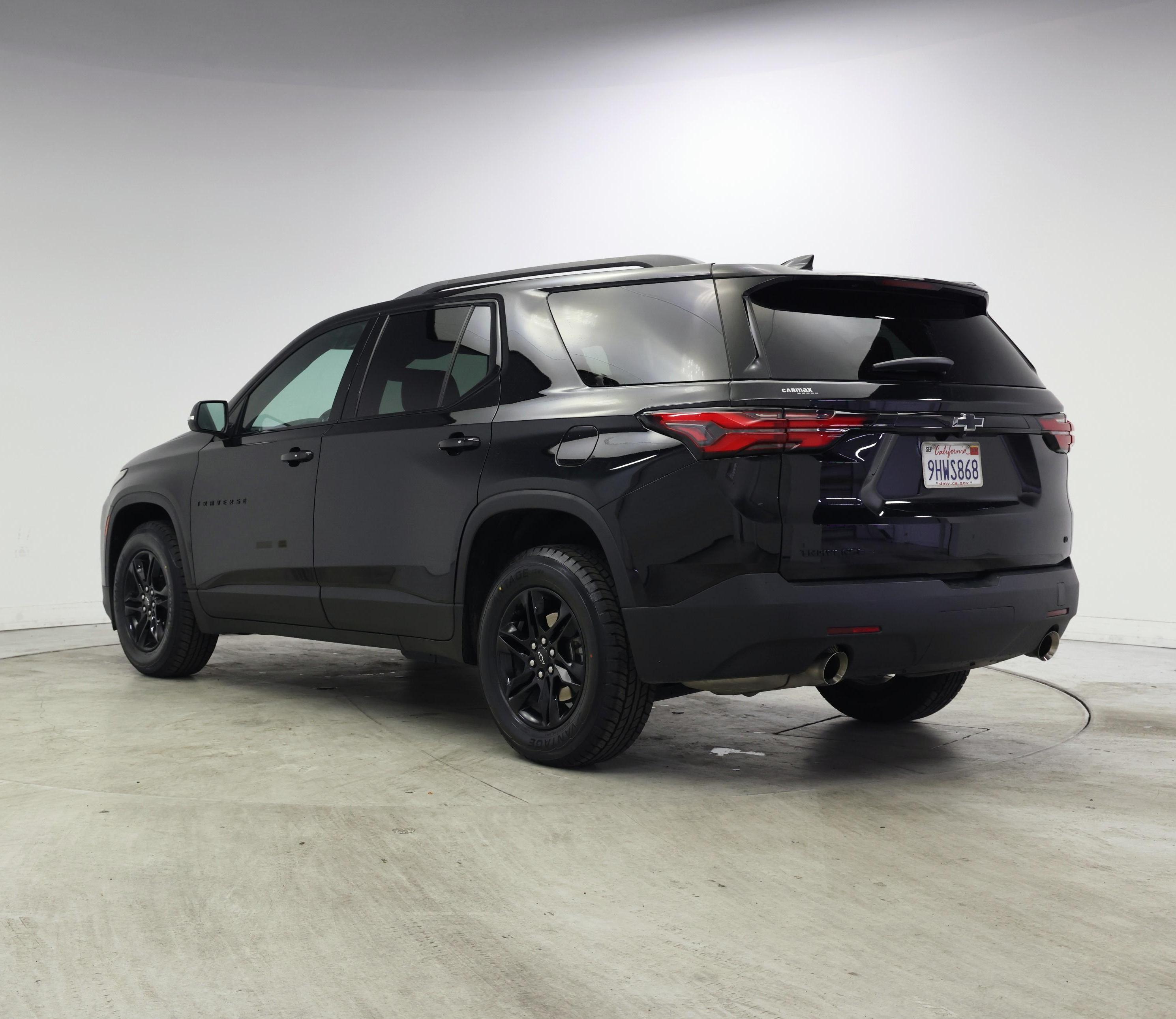 Thumbnail: 2023 Chevrolet Traverse - 2