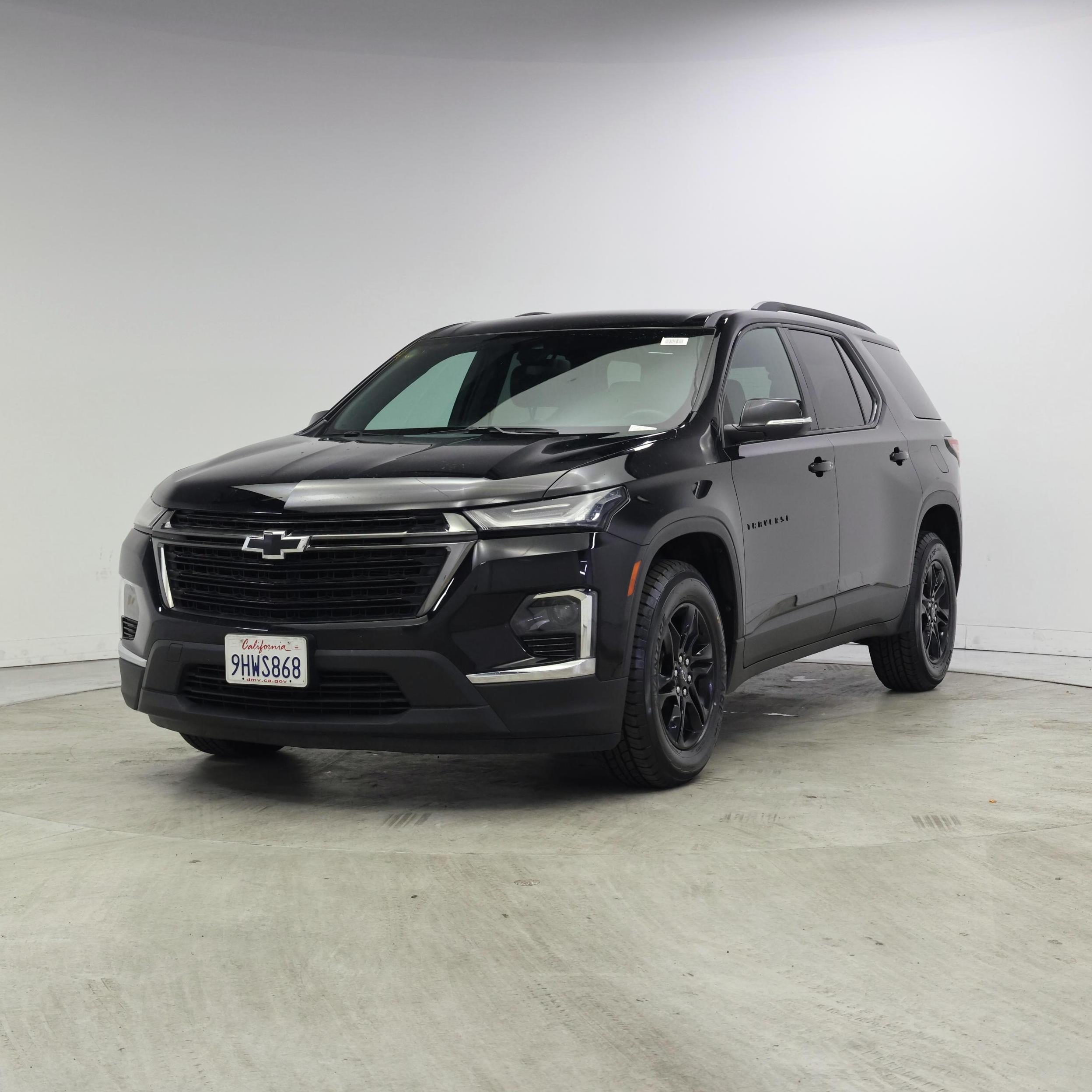 Thumbnail: 2023 Chevrolet Traverse - 4