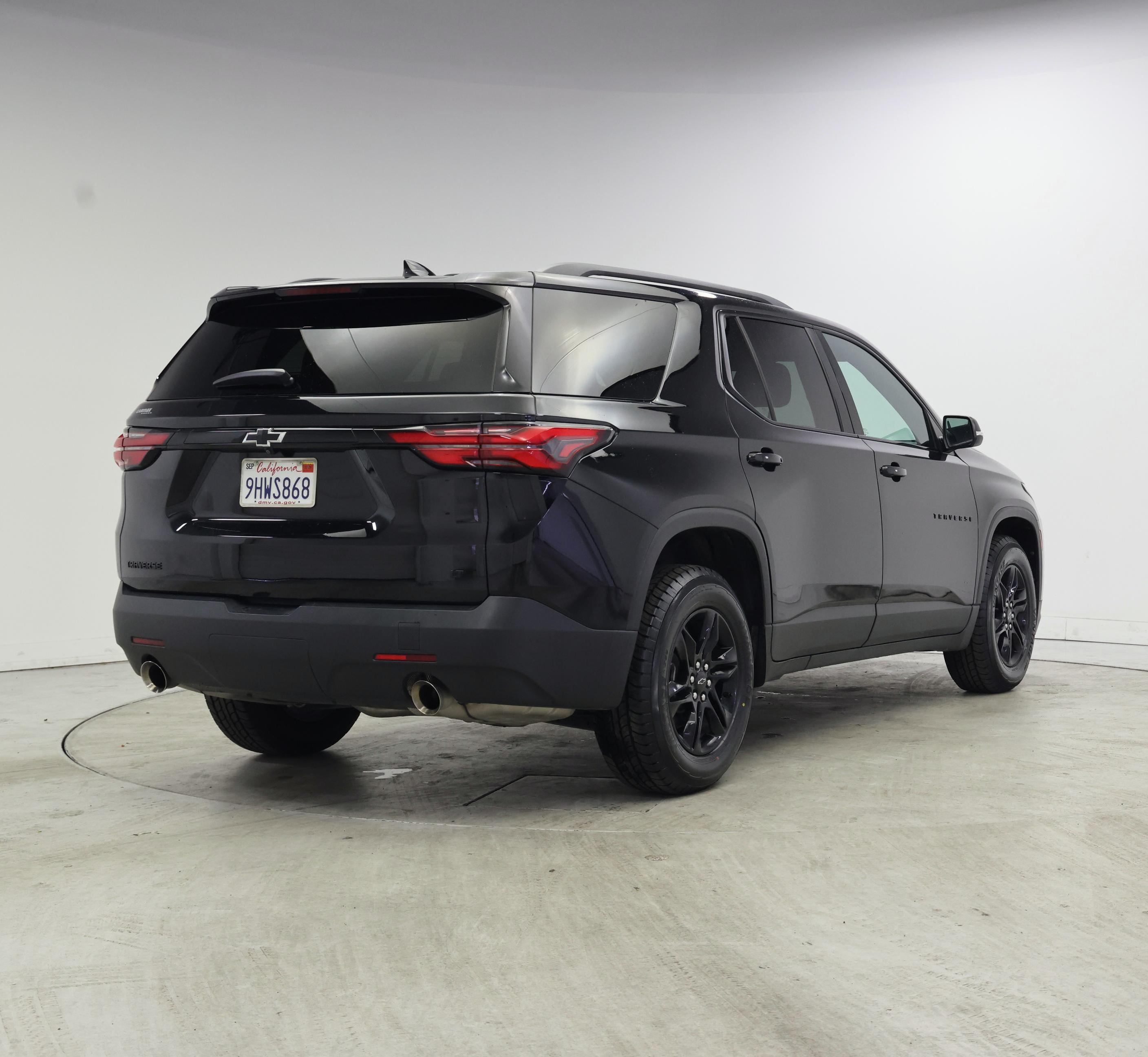 Thumbnail: 2023 Chevrolet Traverse - 8