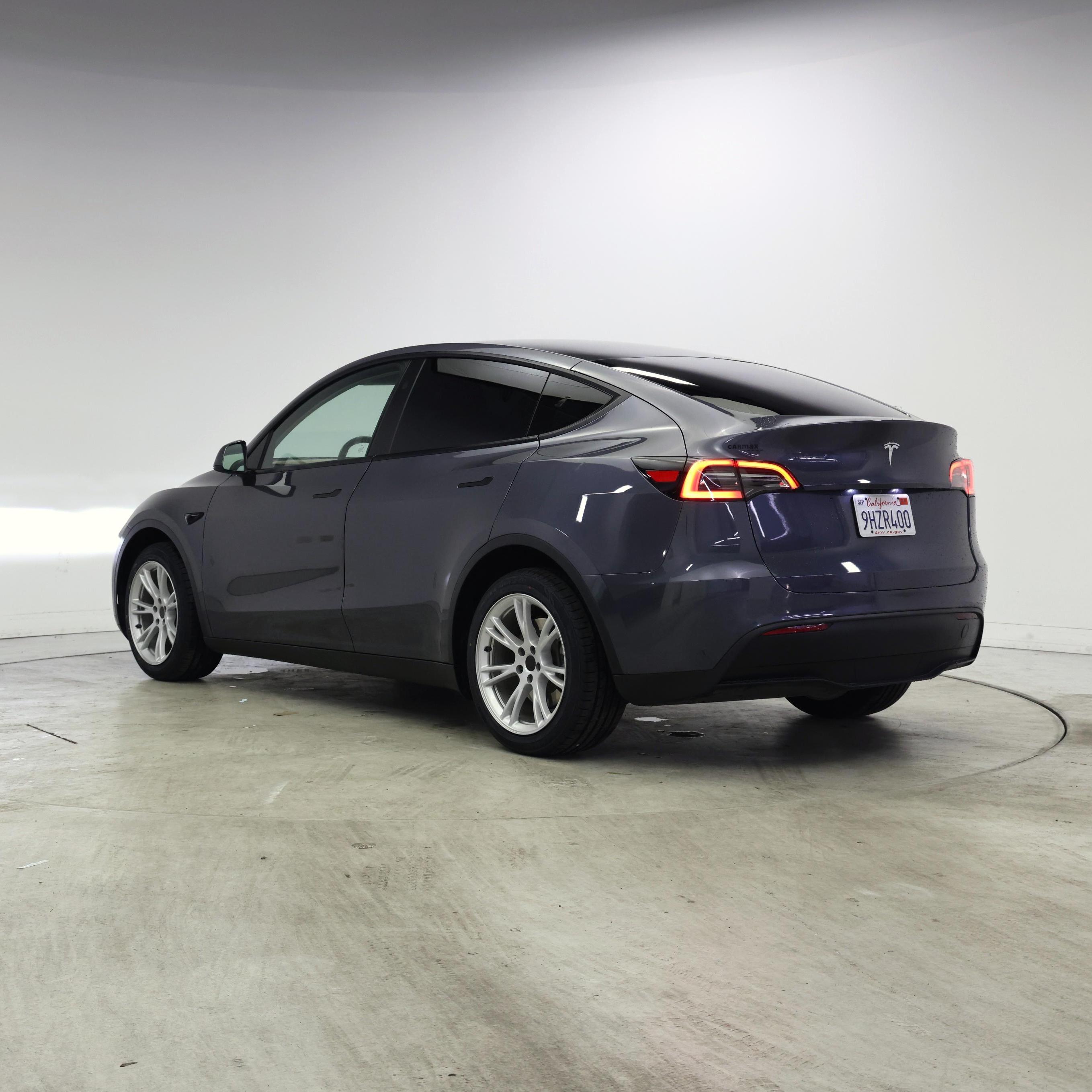 Thumbnail: 2023 Tesla Model Y - 2