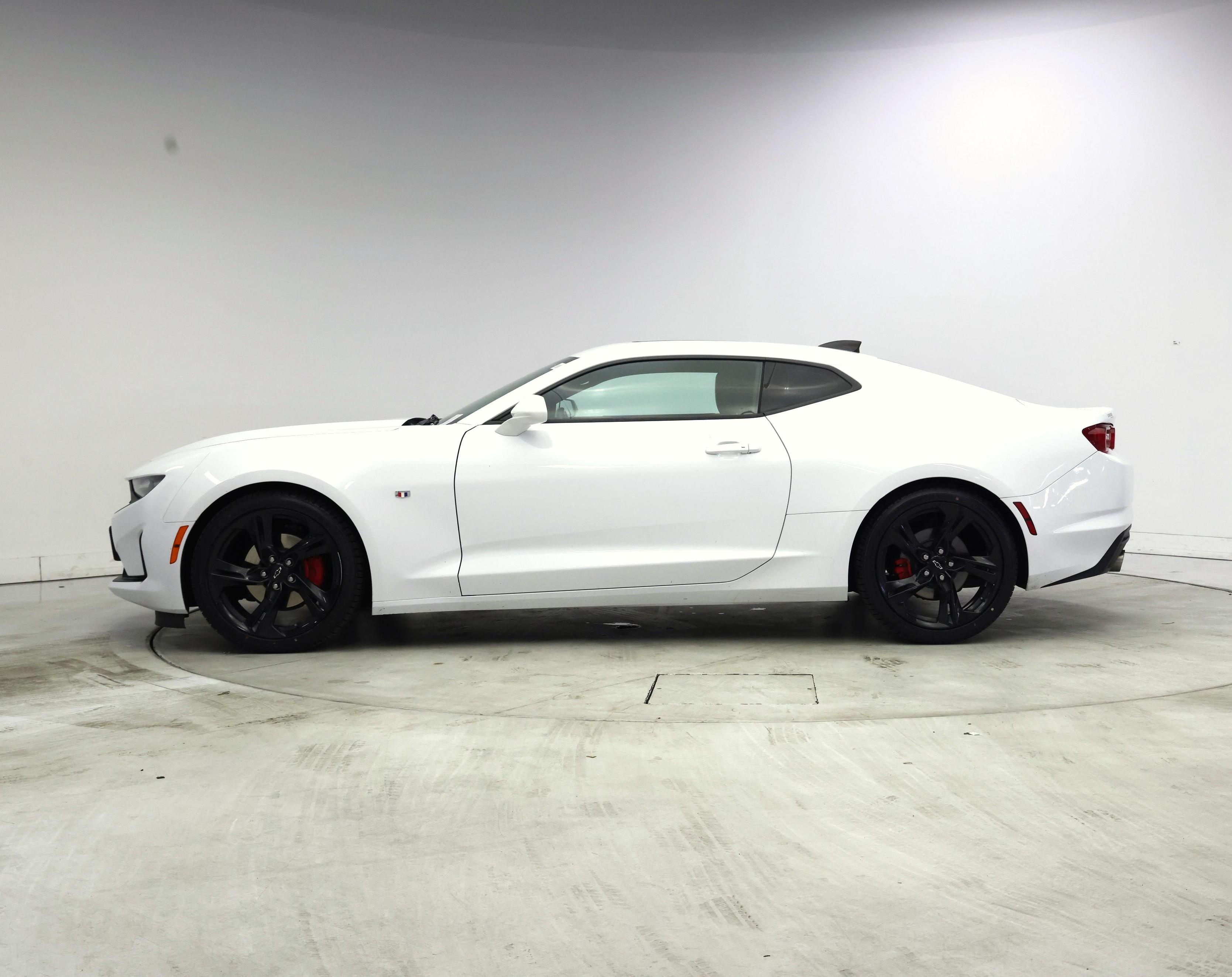 Thumbnail: 2021 Chevrolet Camaro - 3