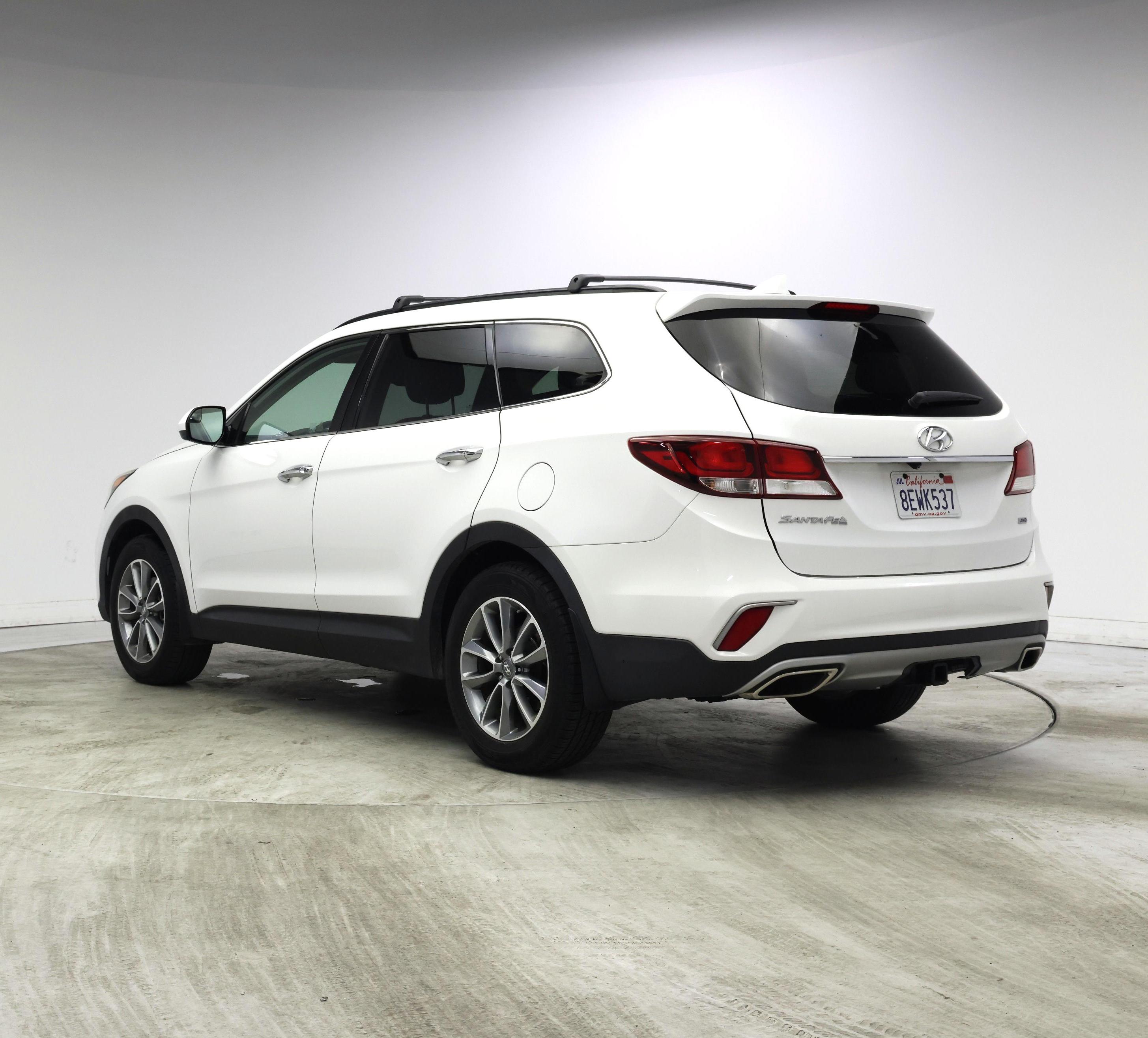 Thumbnail: 2018 Hyundai Santa Fe - 2