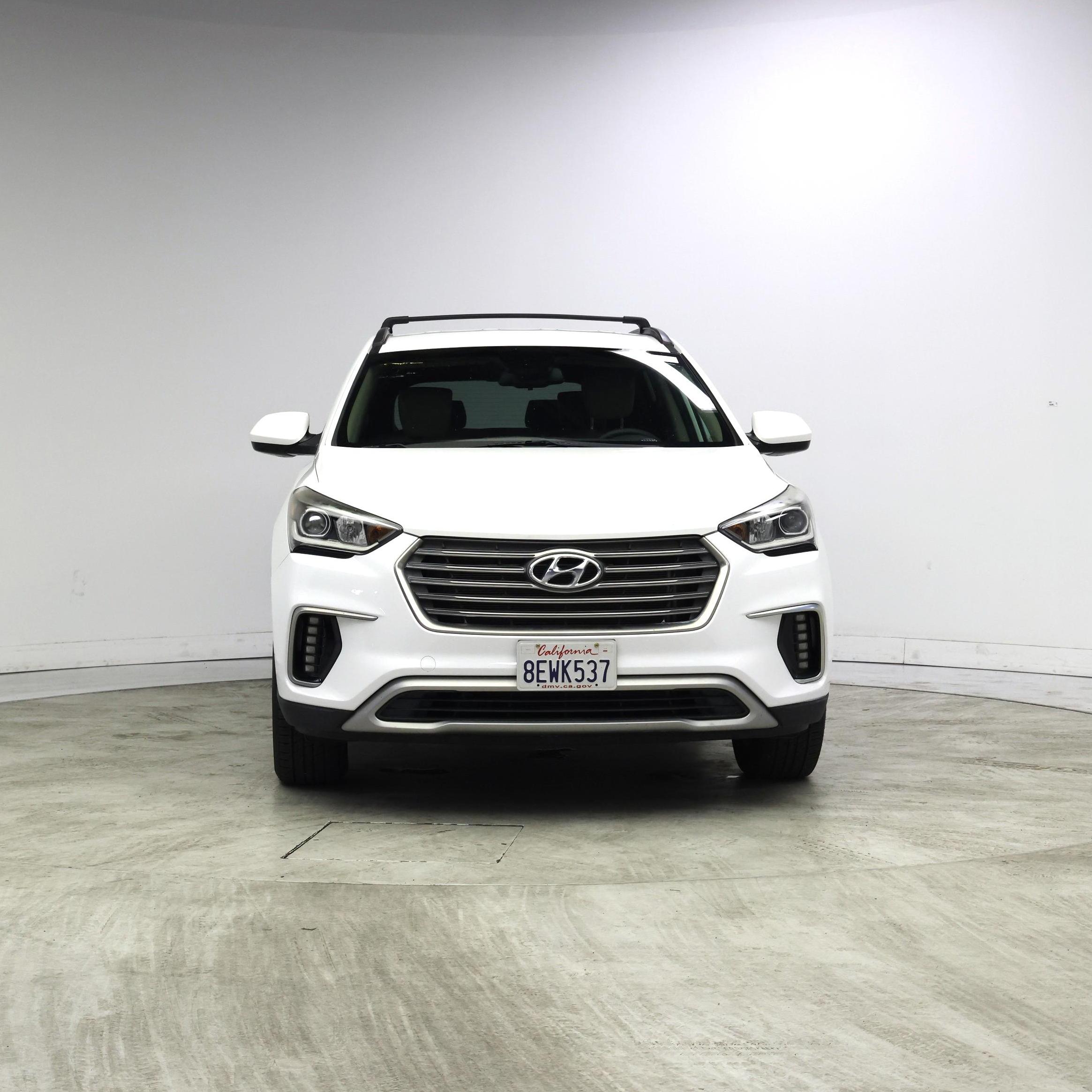 Thumbnail: 2018 Hyundai Santa Fe - 5