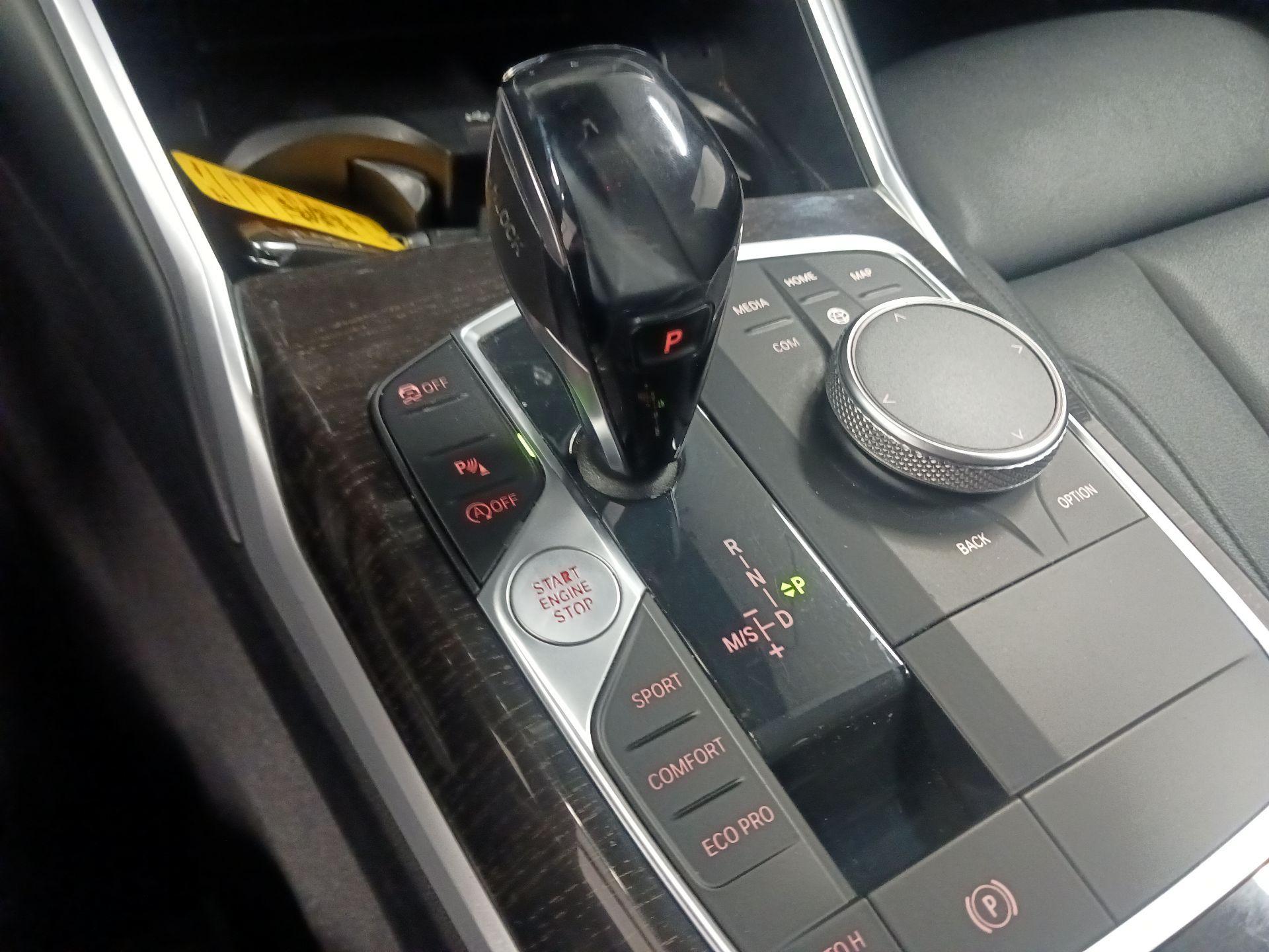 Thumbnail: 2020 BMW 3 Series - 15