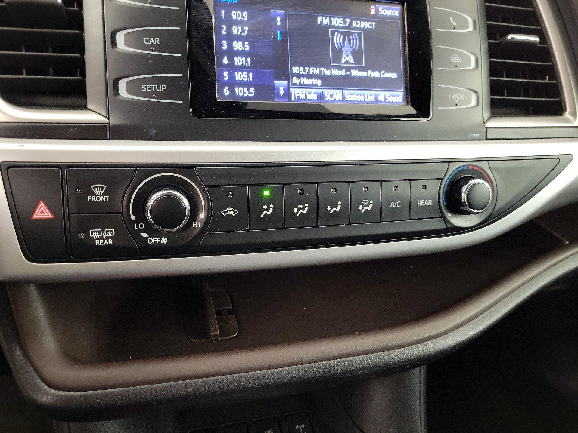 Thumbnail: 2018 Toyota Highlander - 16