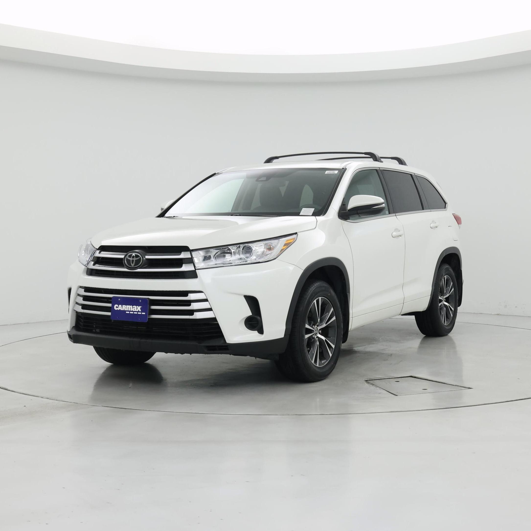 Thumbnail: 2018 Toyota Highlander - 4