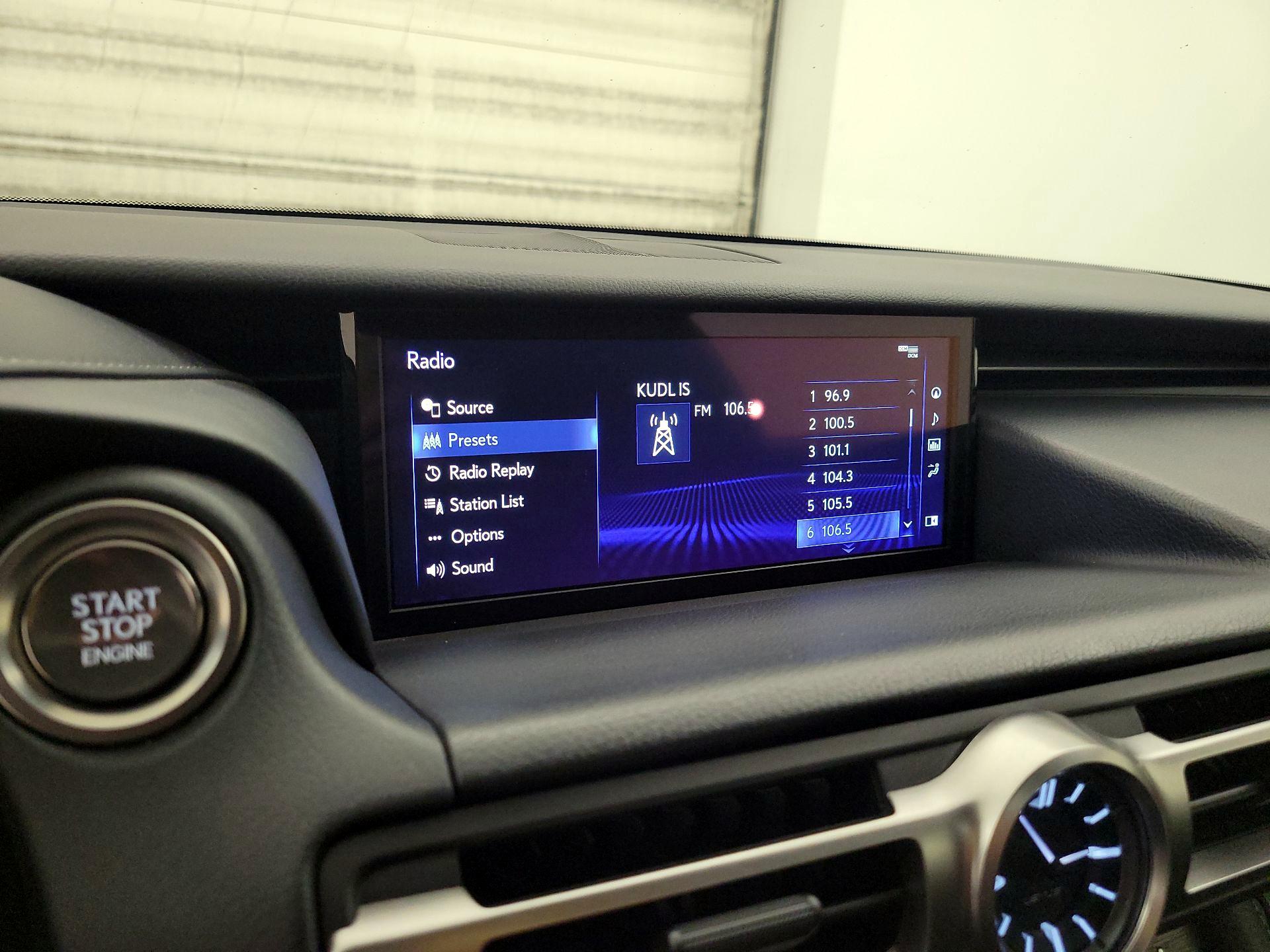 Thumbnail: 2021 Lexus RC - 16