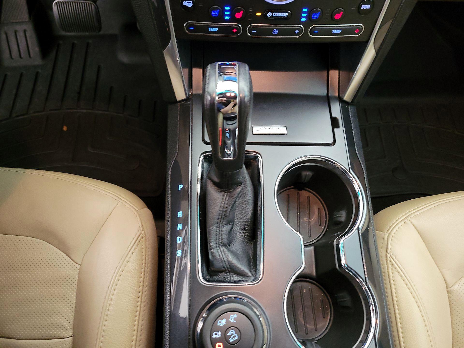 Thumbnail: 2017 Ford Explorer - 18