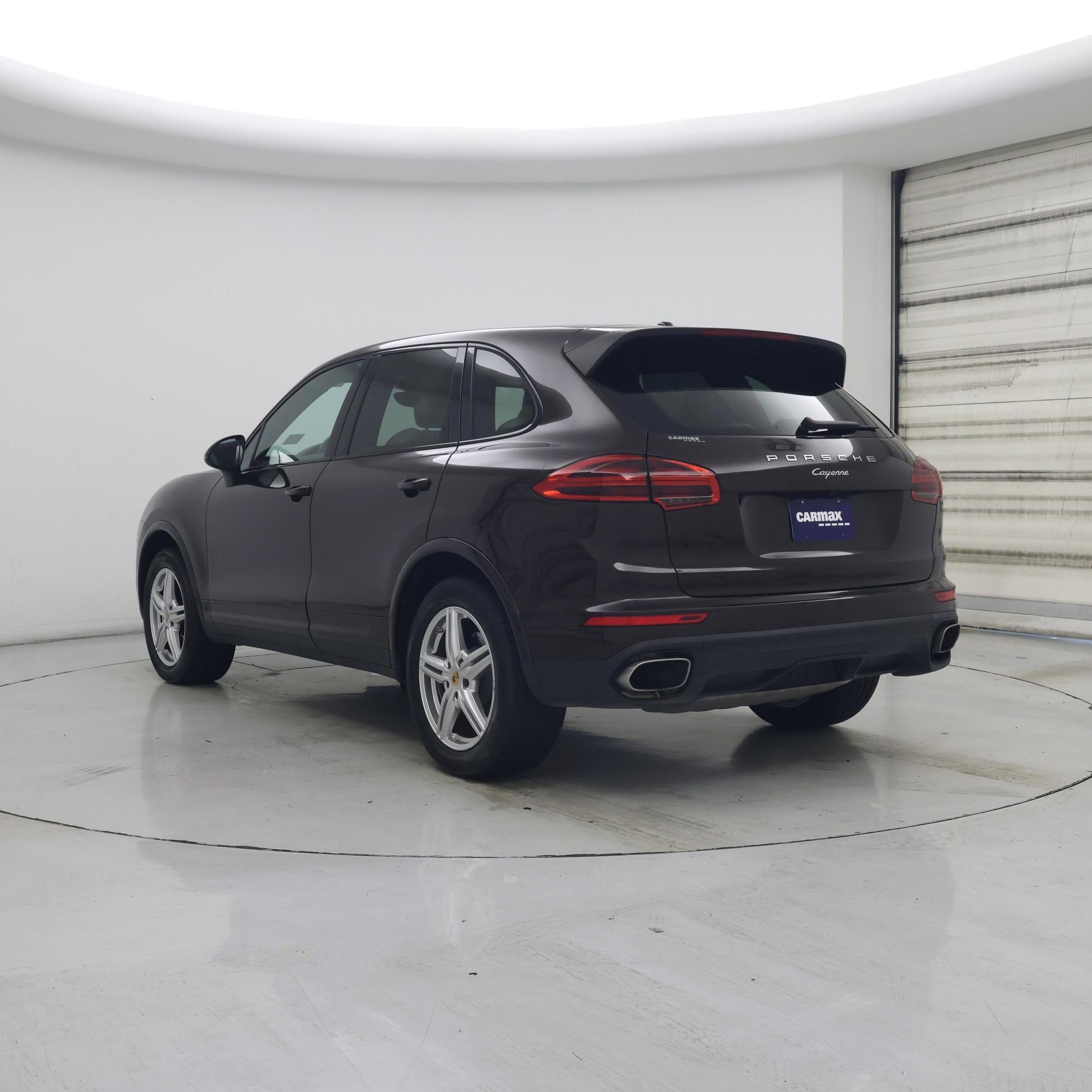 Thumbnail: 2018 Porsche Cayenne - 2