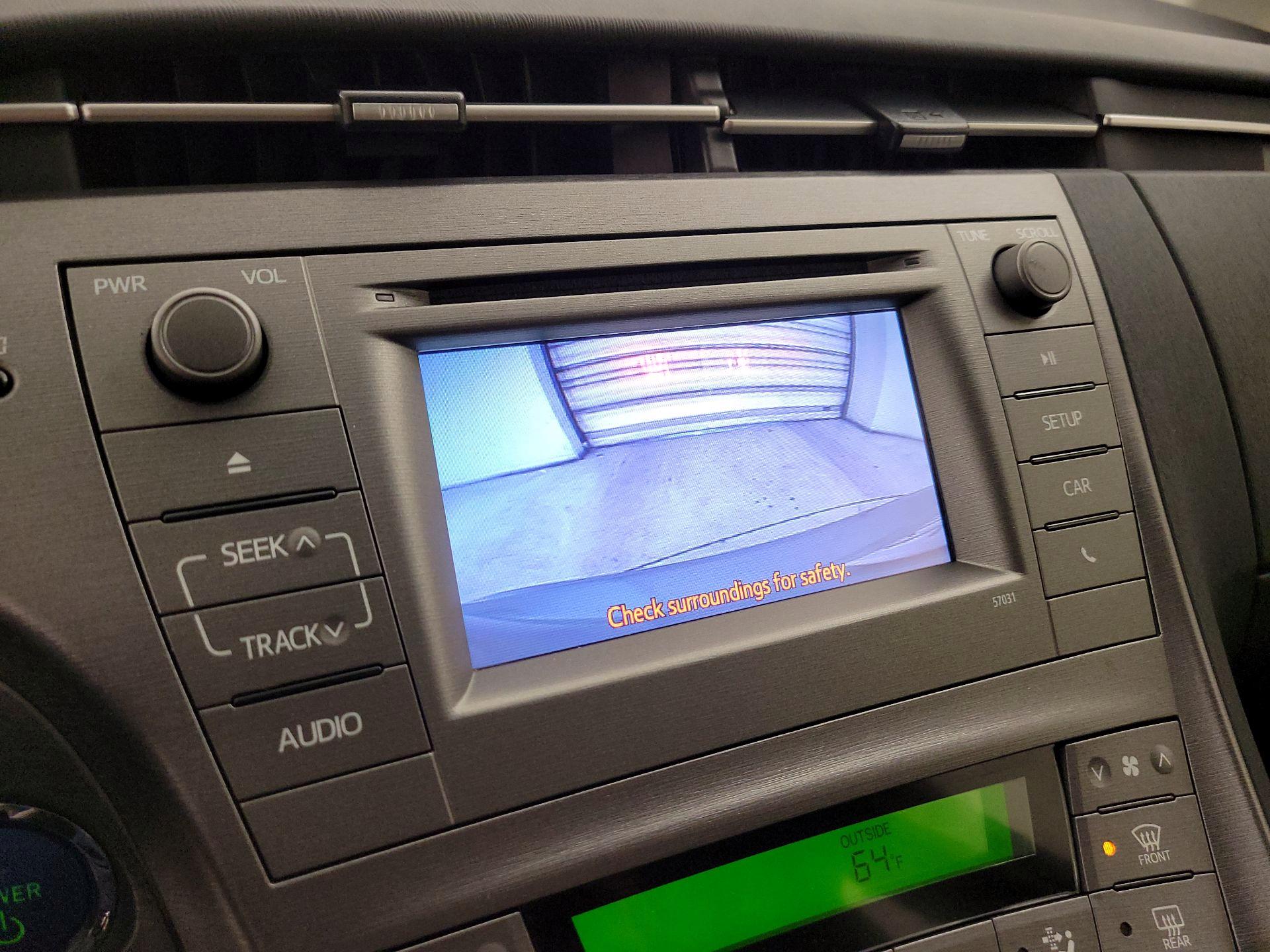 Thumbnail: 2015 Toyota Prius - 14