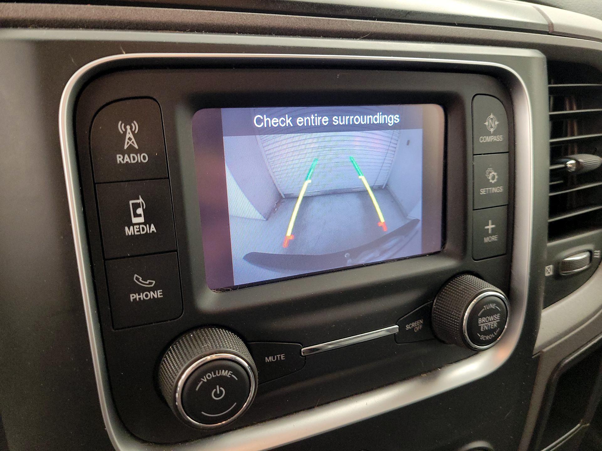 Thumbnail: 2021 RAM 1500 Classic - 14