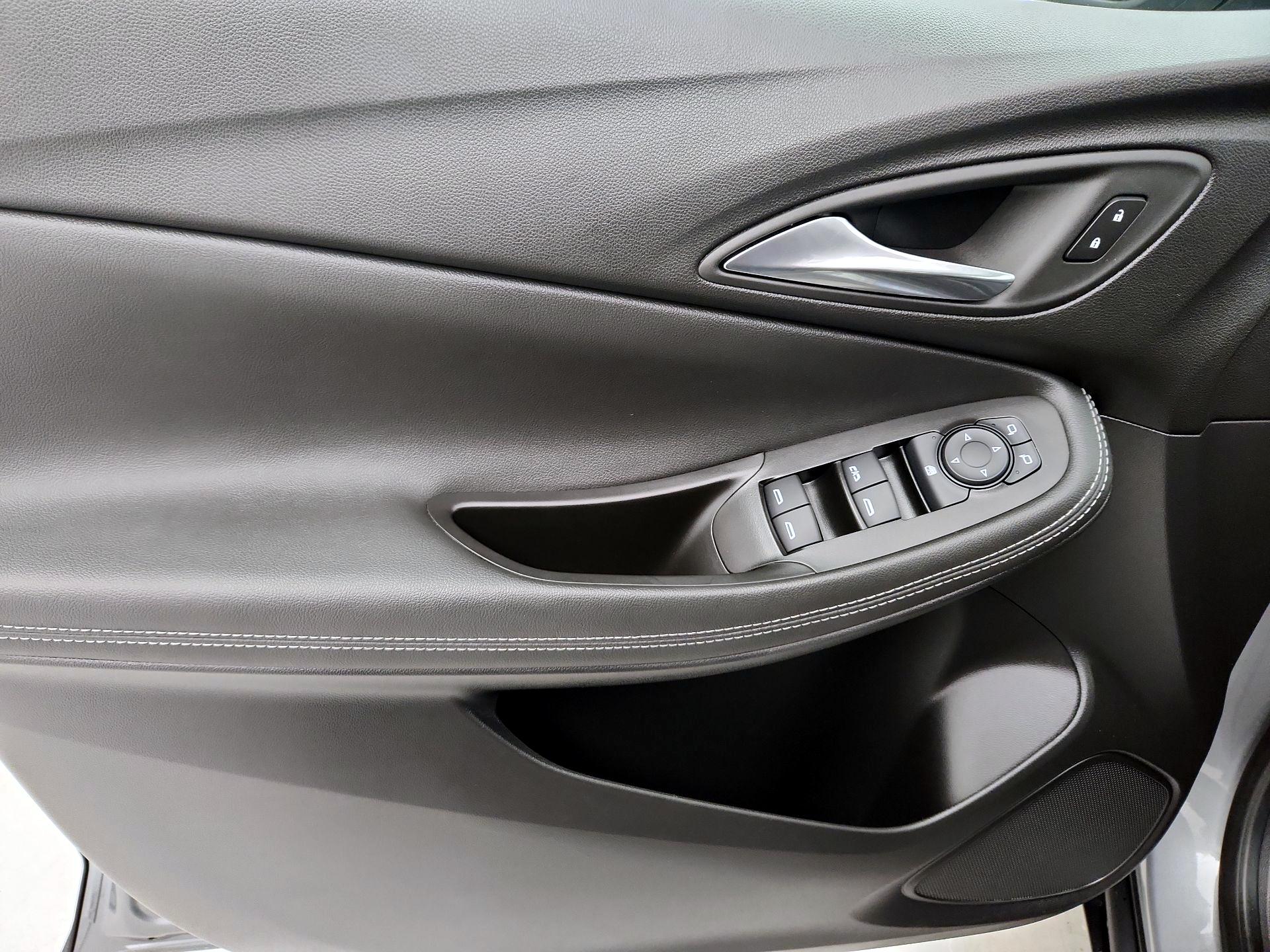 Thumbnail: 2025 Buick Encore GX - 12