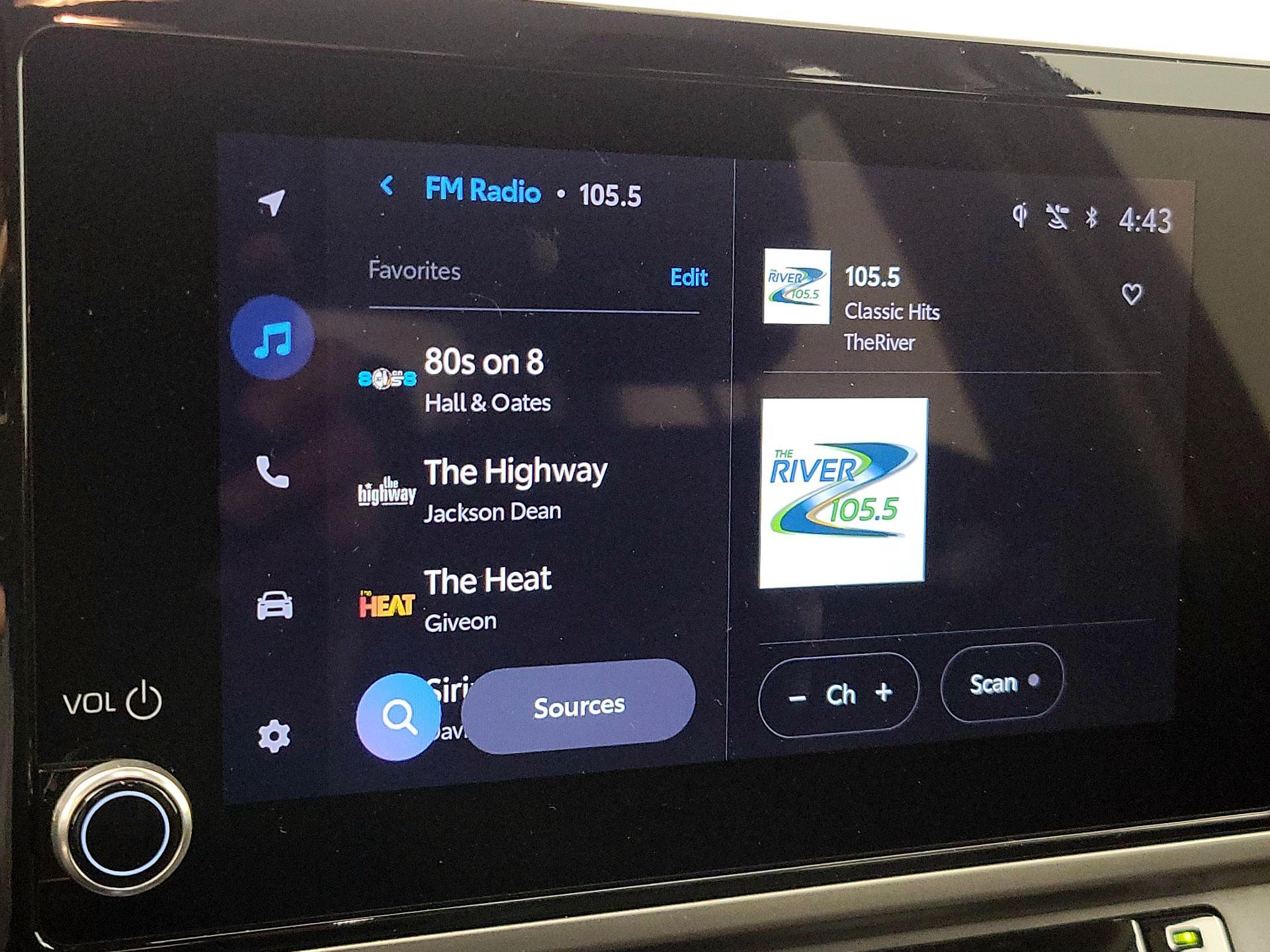 Thumbnail: 2025 Toyota Camry - 15