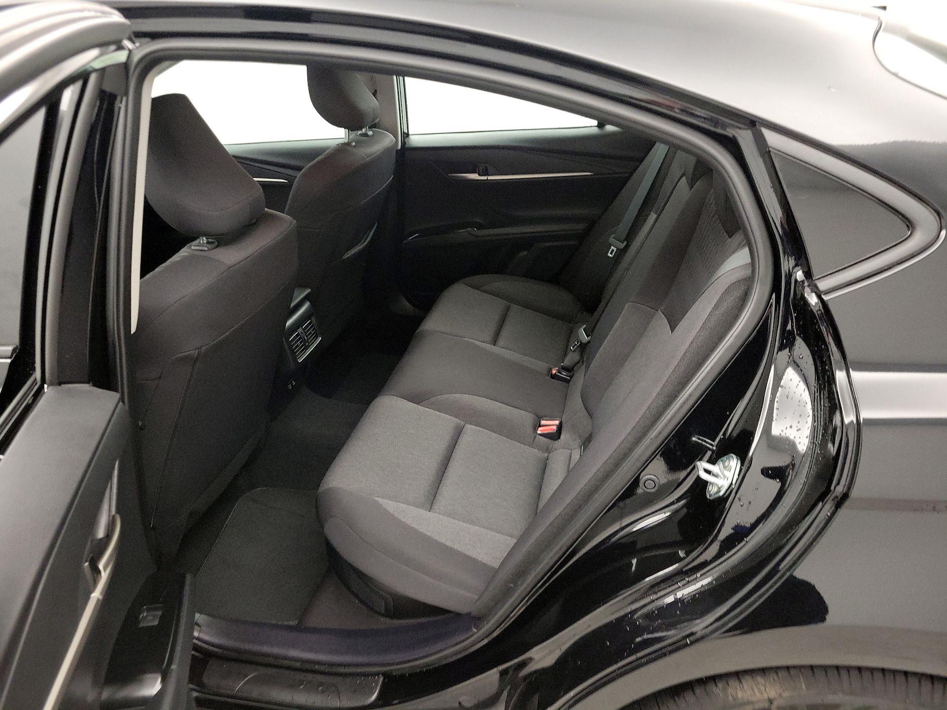 Thumbnail: 2025 Toyota Camry - 19