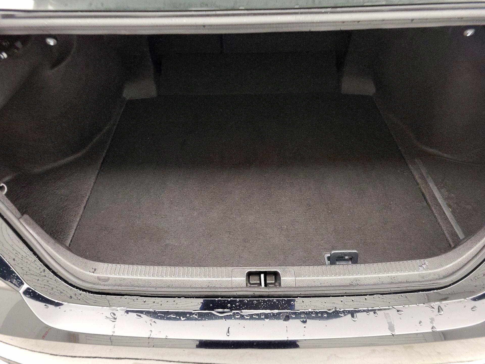 Thumbnail: 2025 Toyota Camry - 20