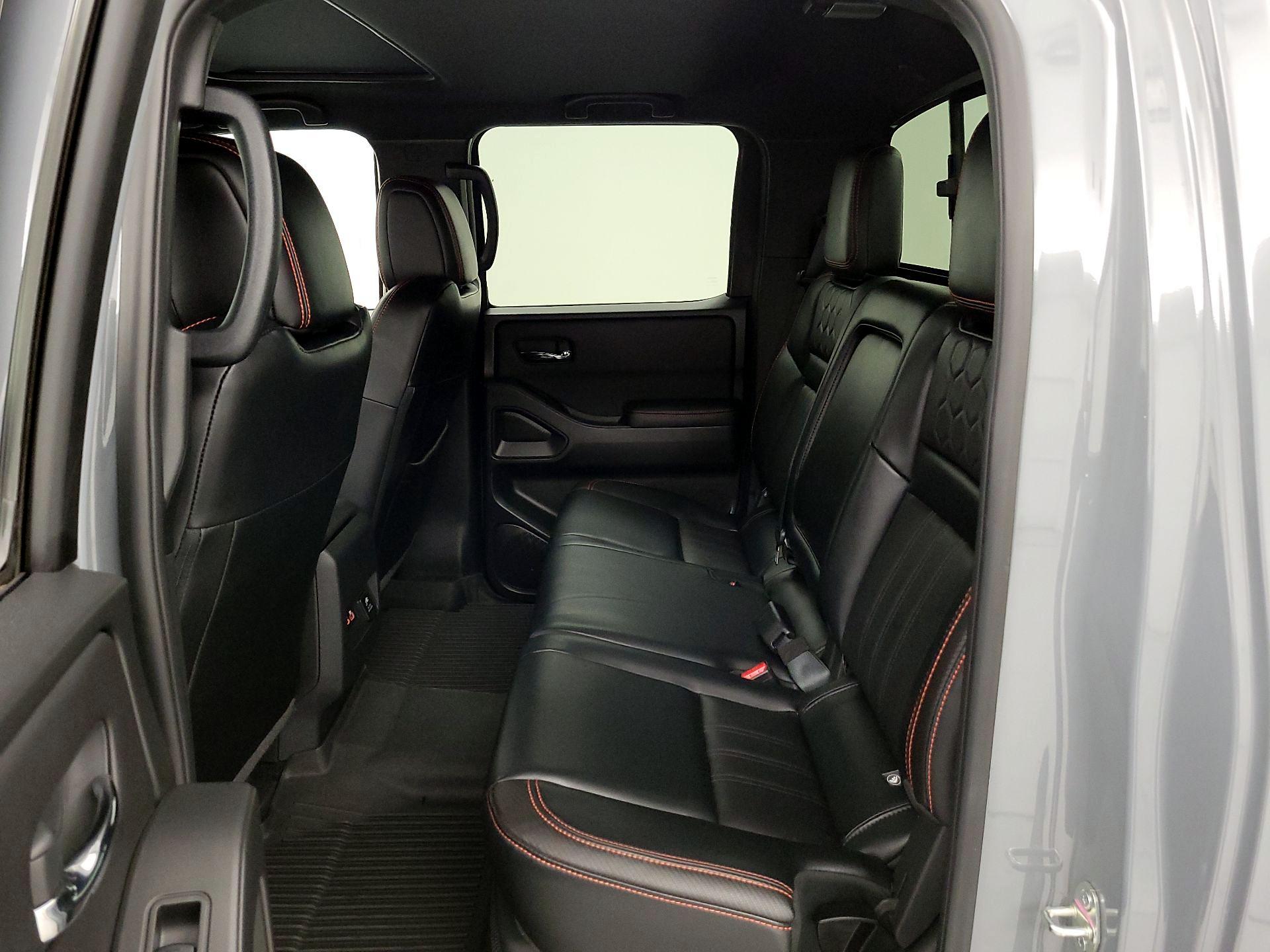 Thumbnail: 2023 Nissan Frontier - 19