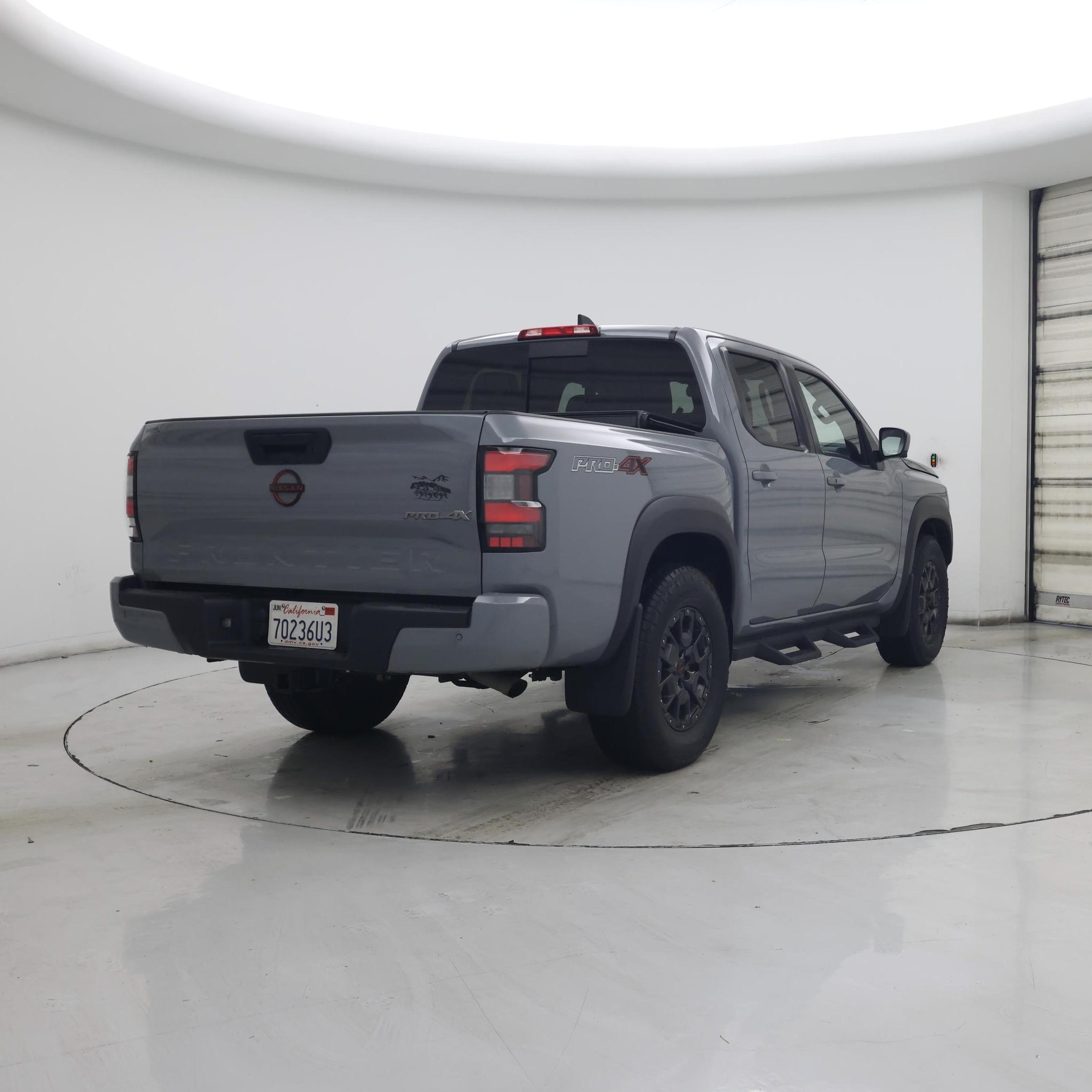 Thumbnail: 2023 Nissan Frontier - 8